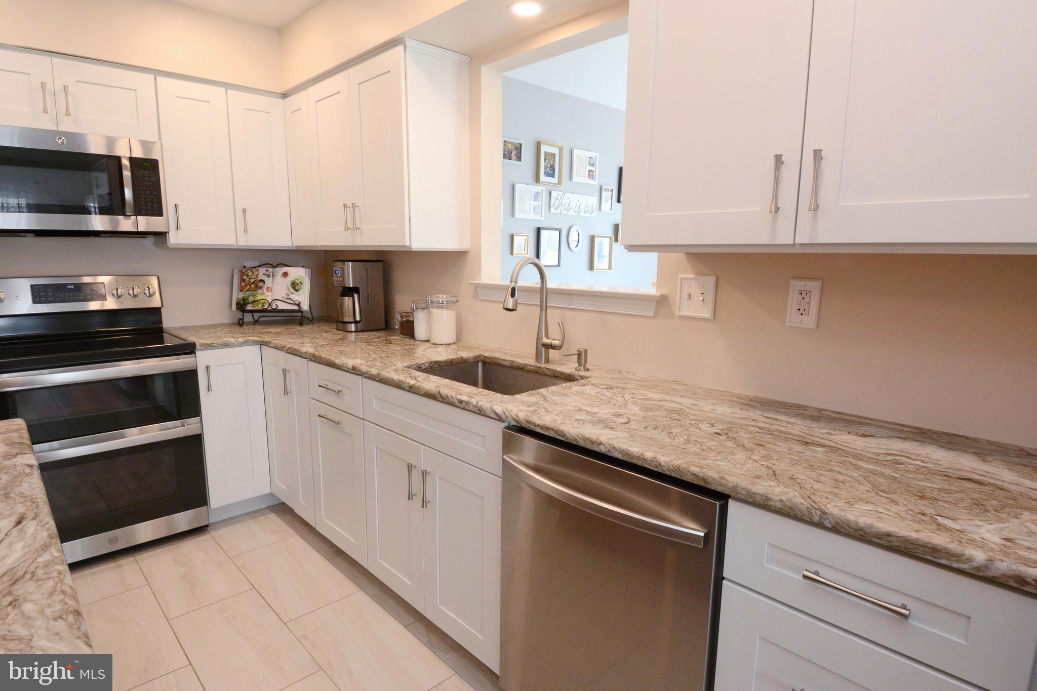 VALLEY VIEW ESTS - Residential
