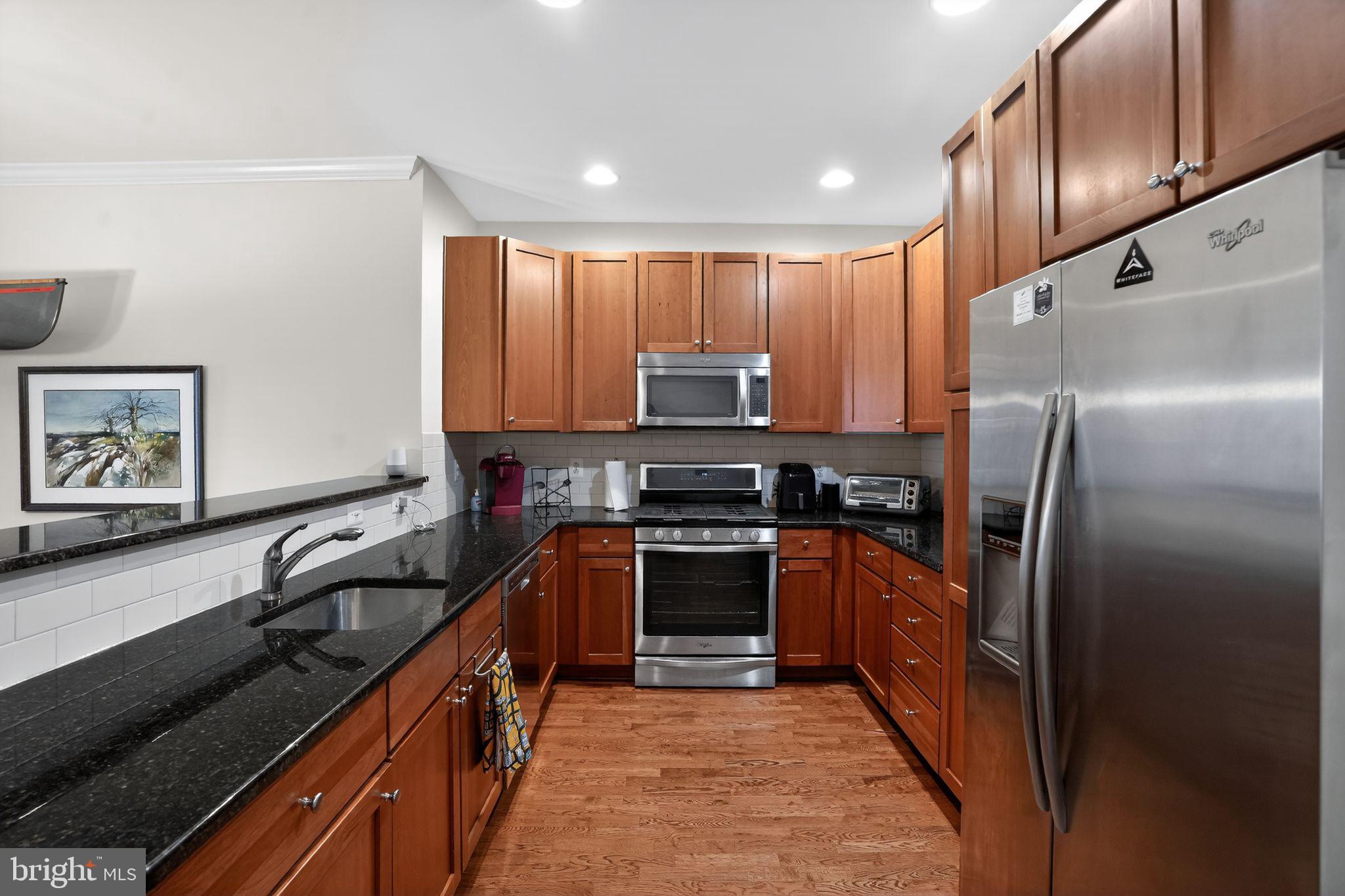 700 COMMODORE COURT 2705