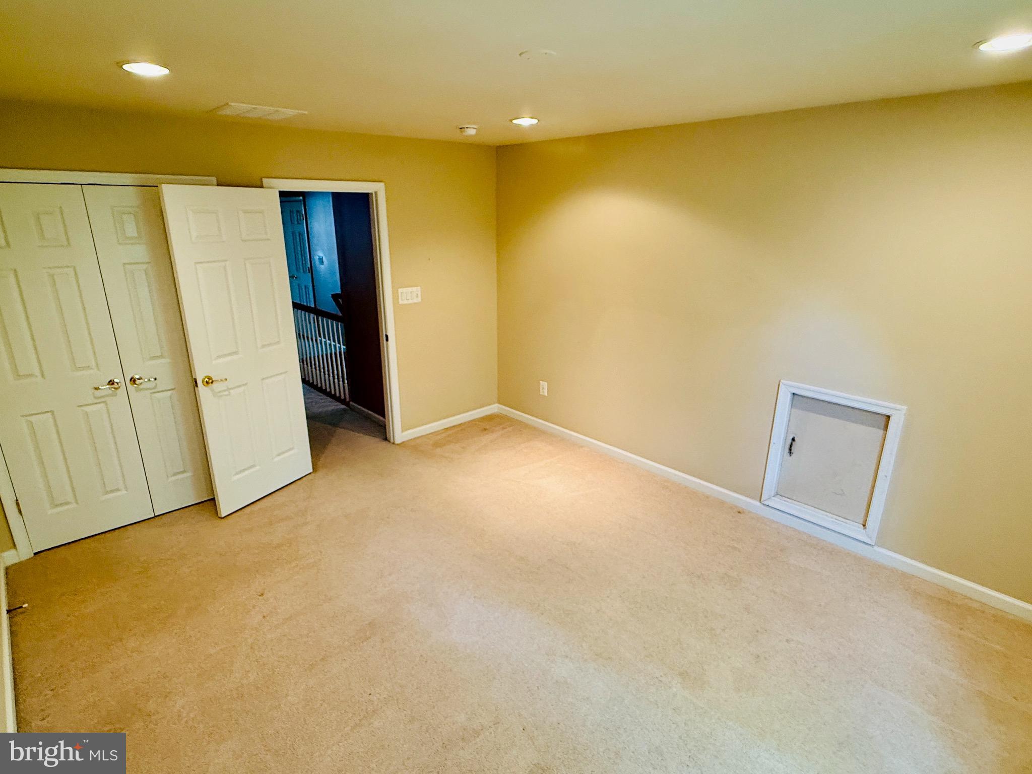 HERITAGE HIGHLANDS - Residential