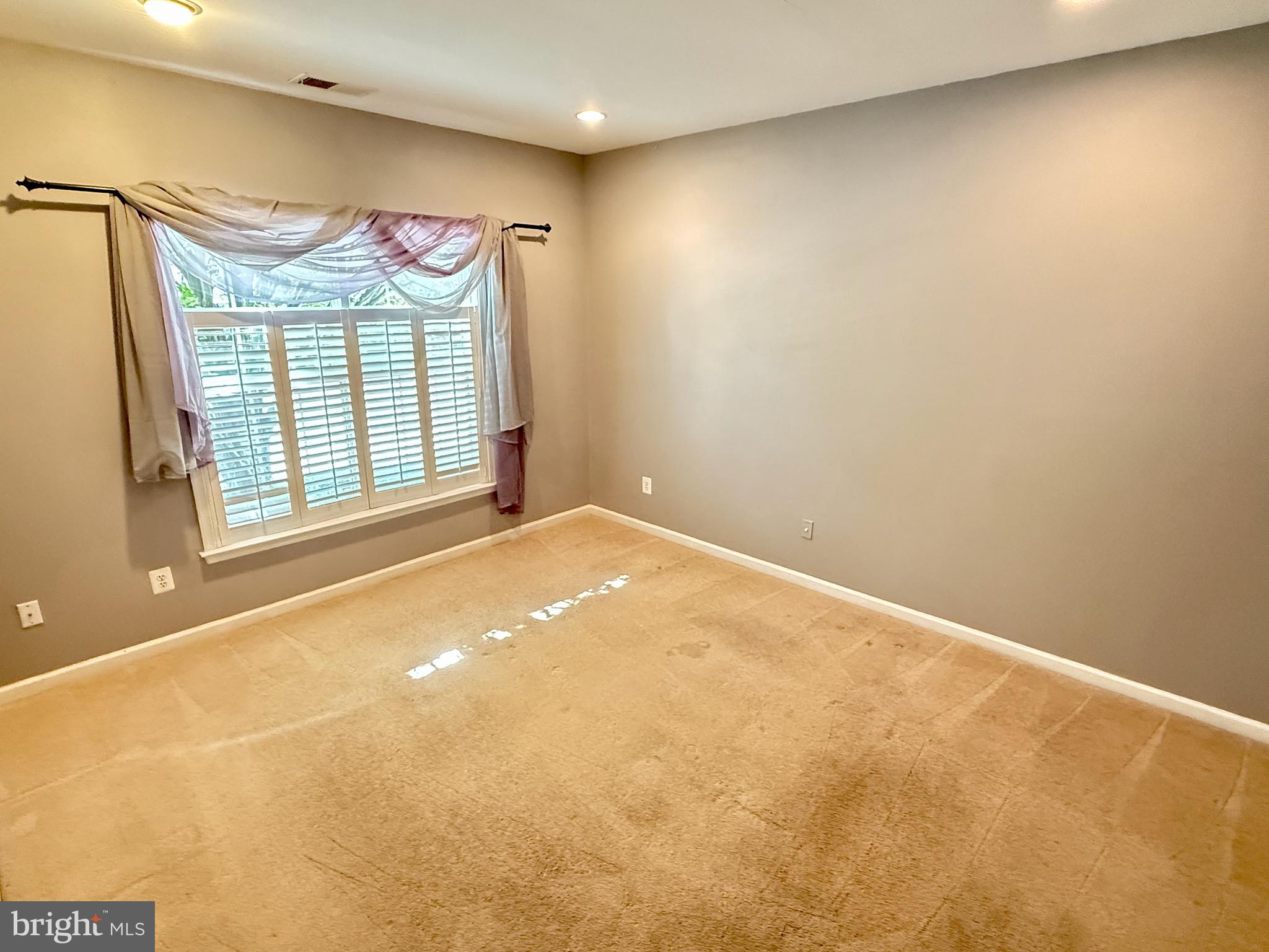 HERITAGE HIGHLANDS - Residential