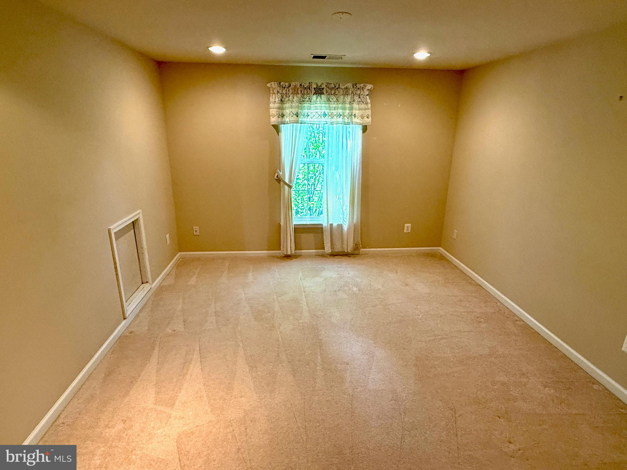 HERITAGE HIGHLANDS - Residential