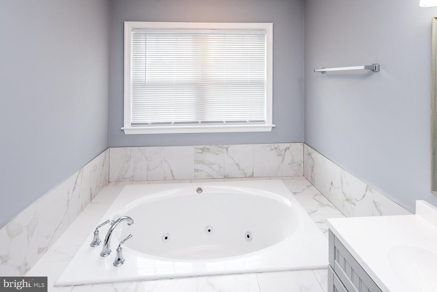 WOODMORE - Residential Lease