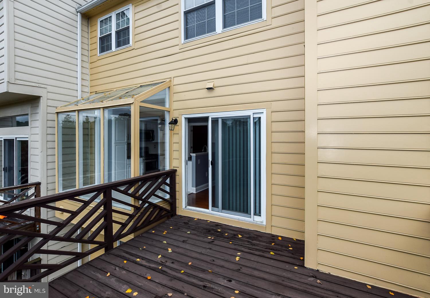 WOODMORE - Residential Lease