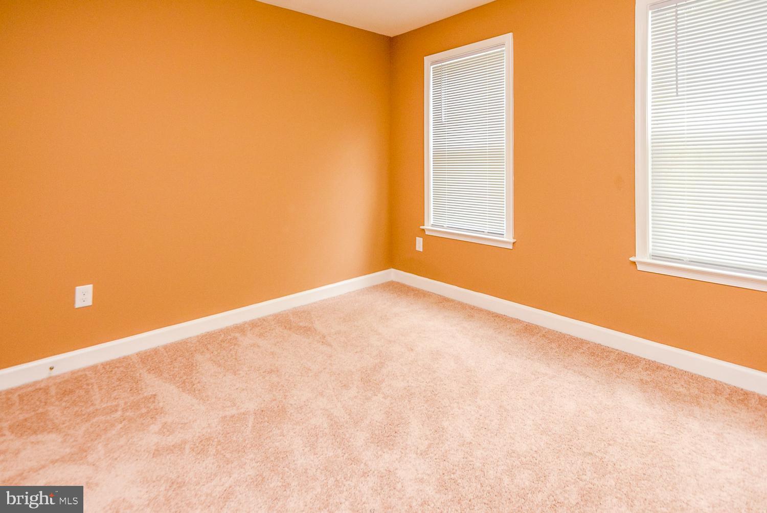 WOODMORE - Residential Lease