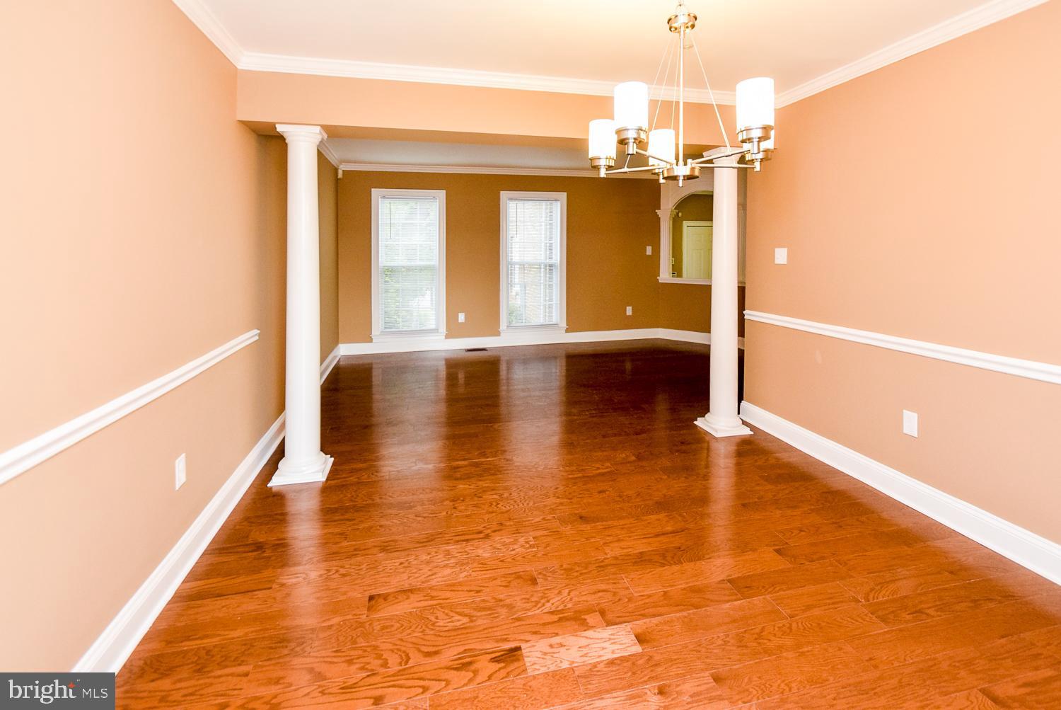 WOODMORE - Residential Lease