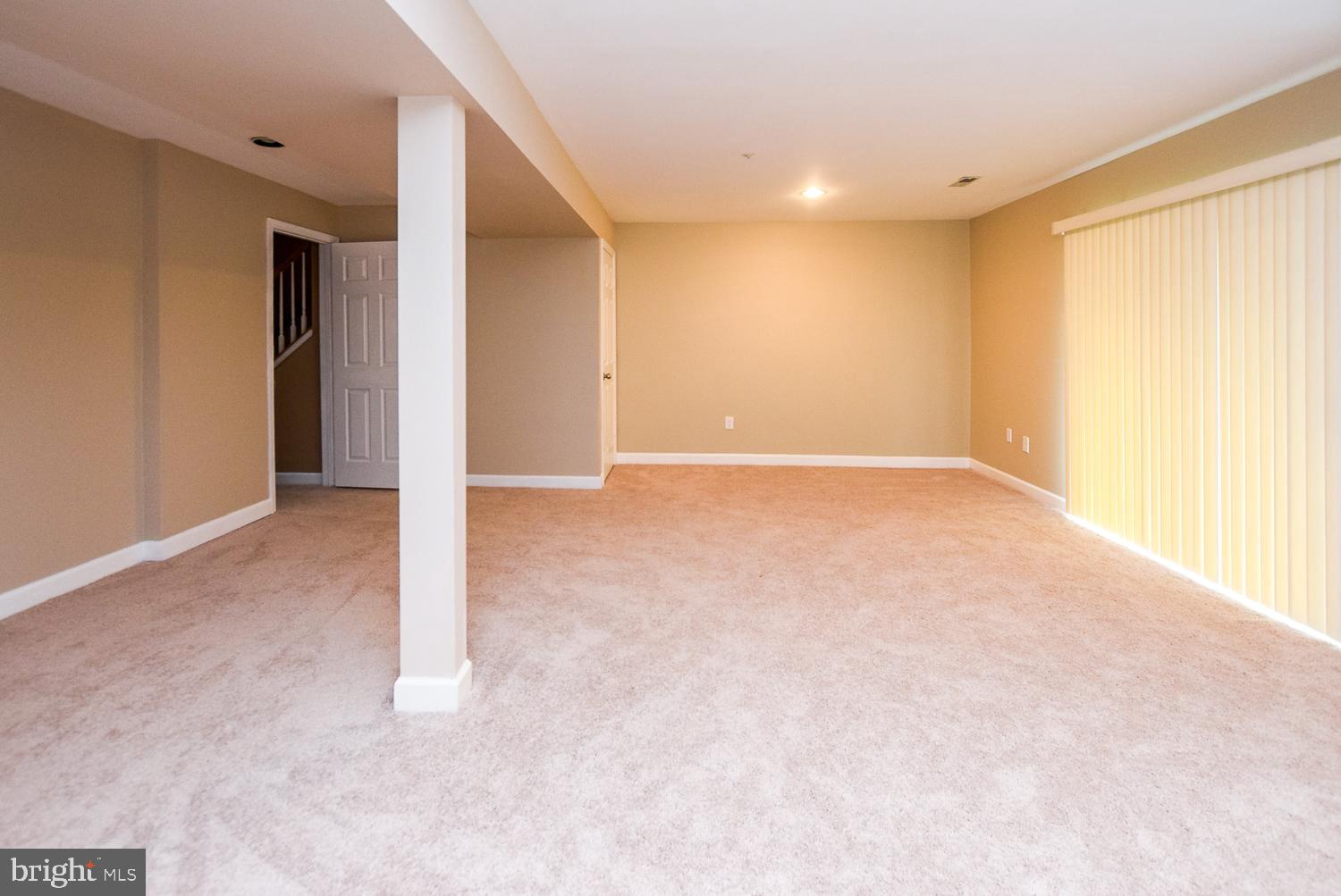 WOODMORE - Residential Lease