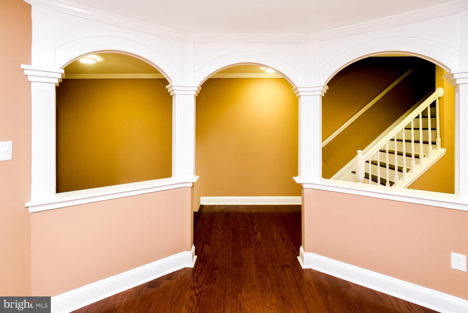 WOODMORE - Residential Lease