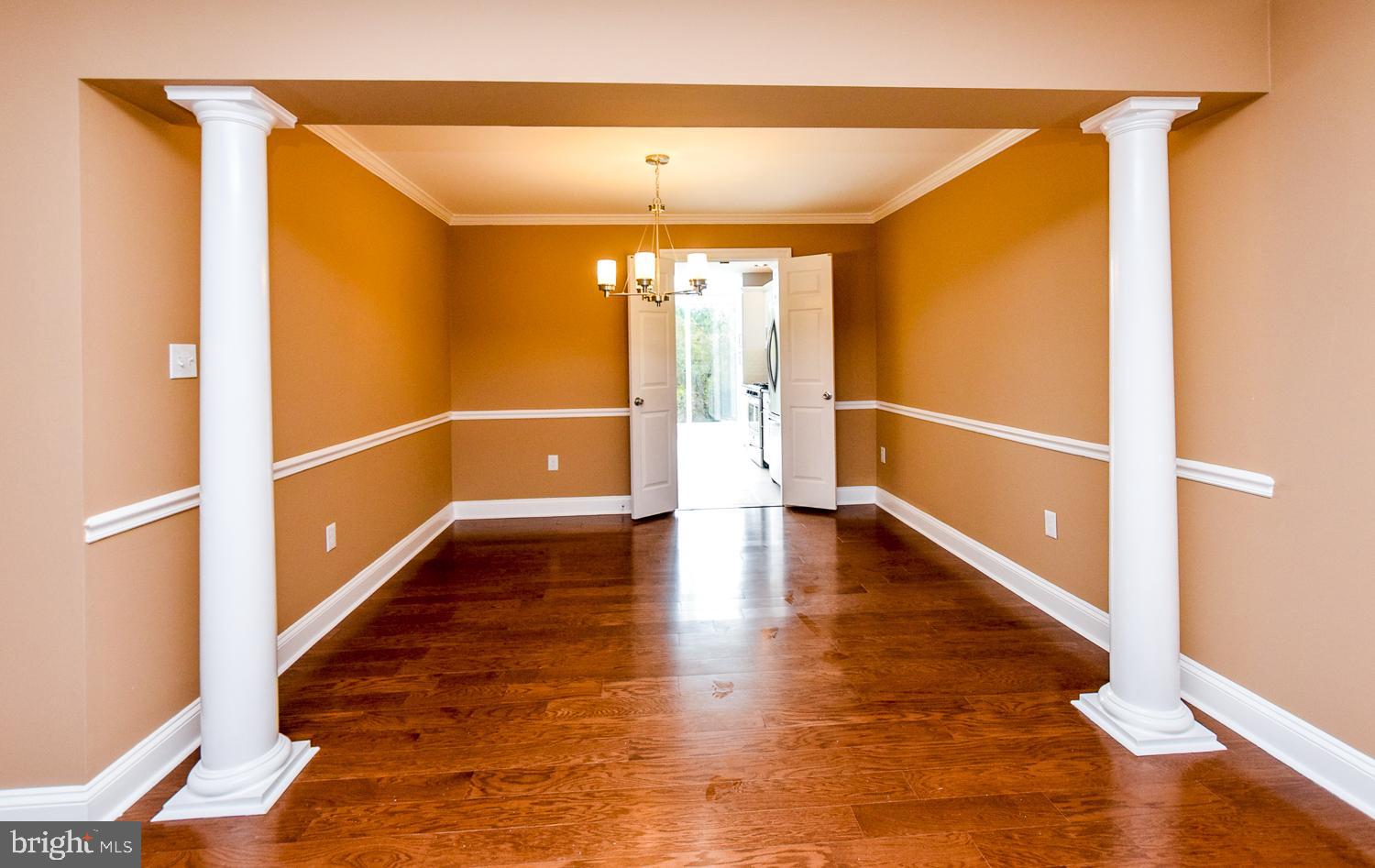 WOODMORE - Residential Lease