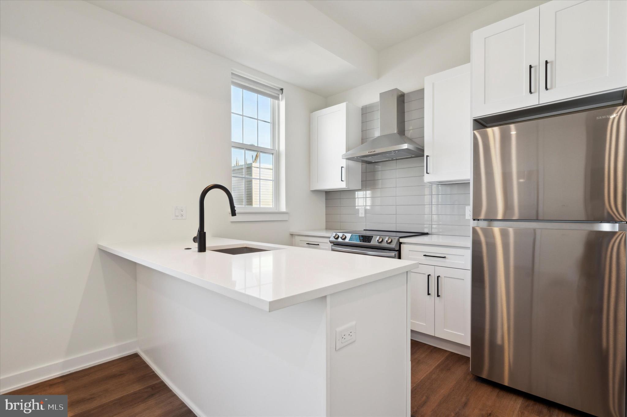 2513 N HOWARD STREET 101