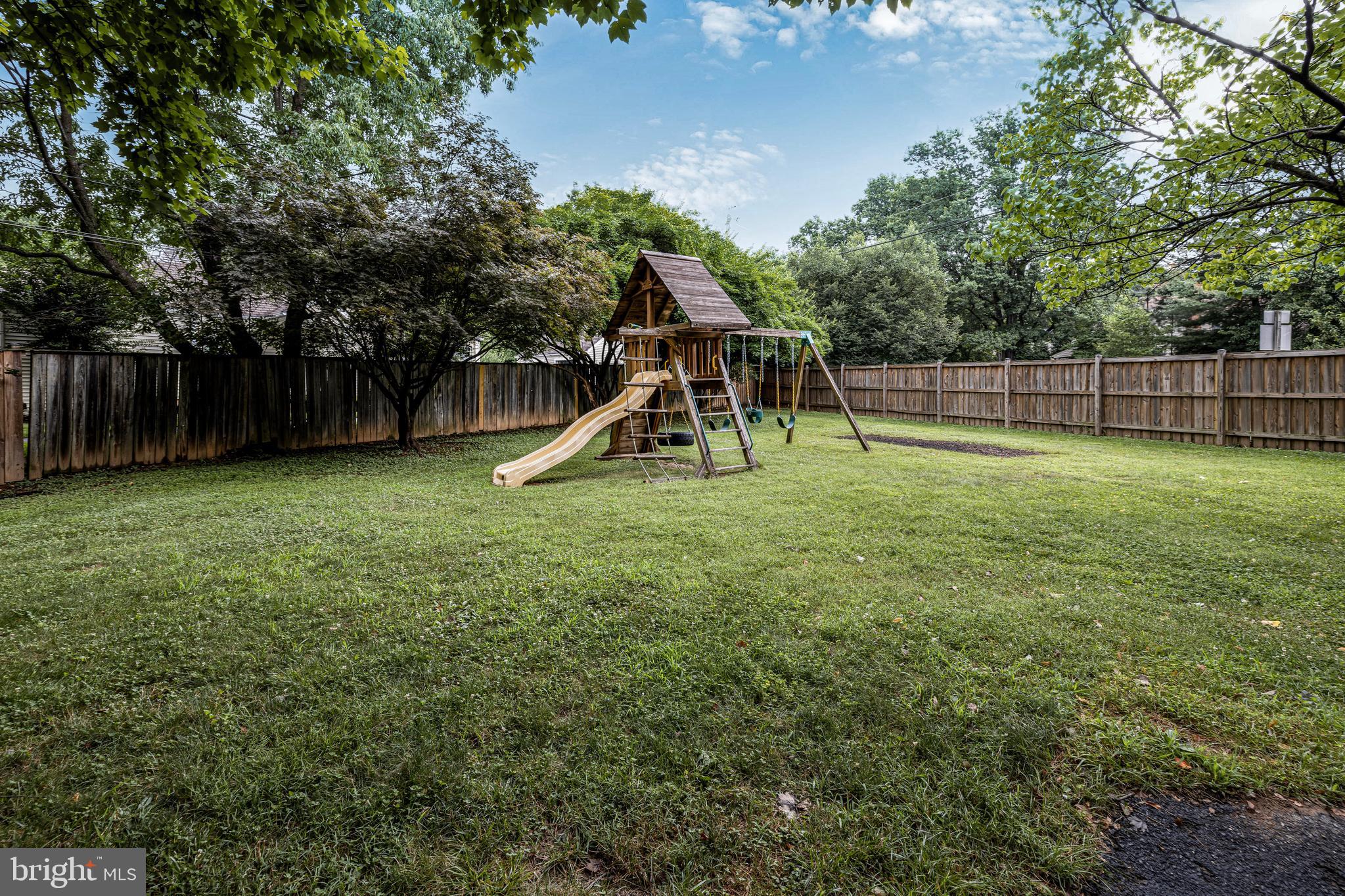 PT ROCKVILLE TWN RES 1 - Residential