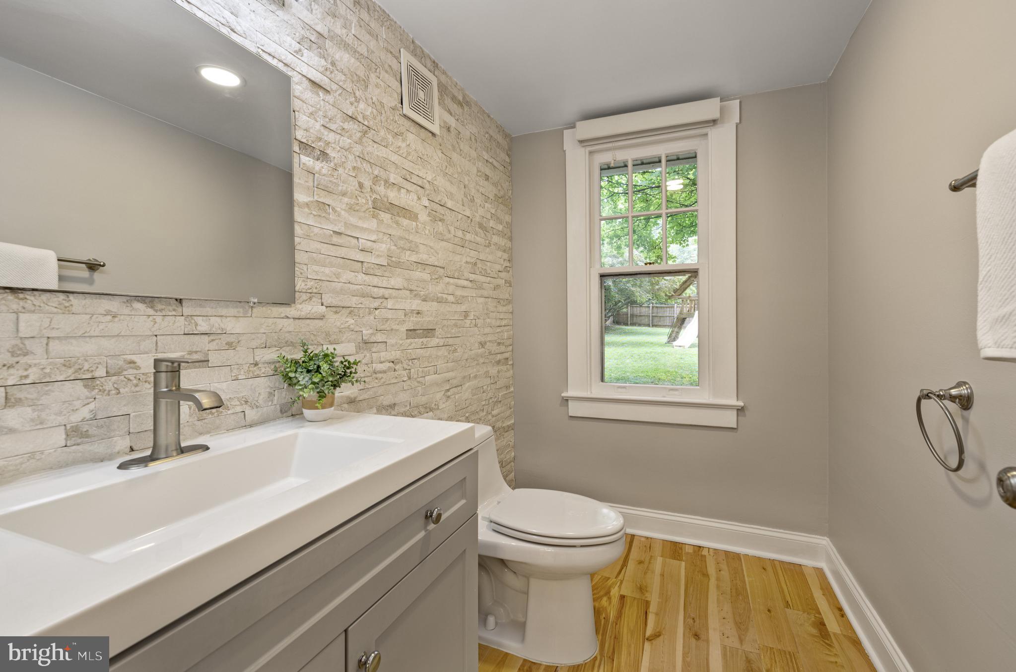 PT ROCKVILLE TWN RES 1 - Residential