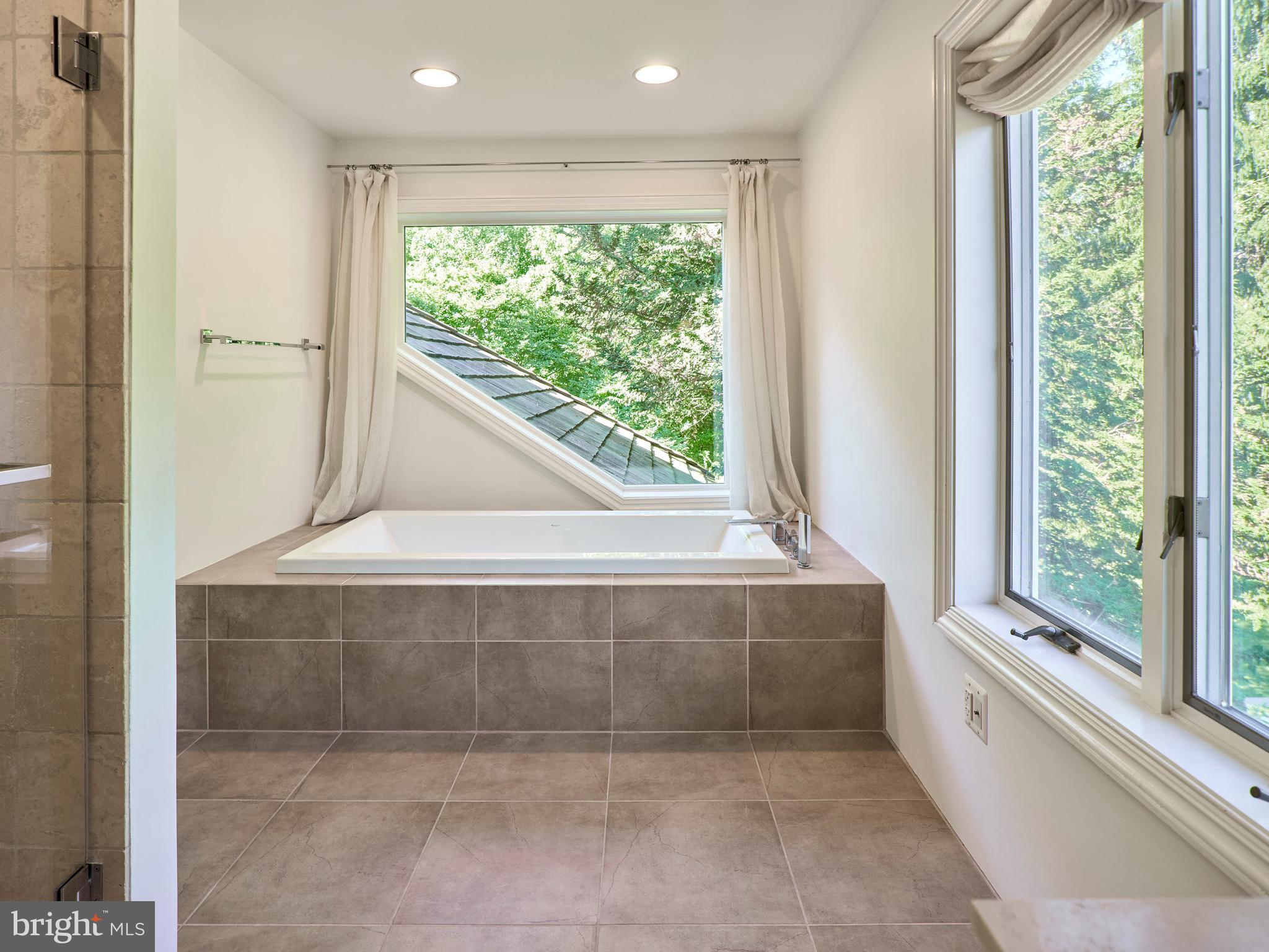 INDIAN SPRINGS - Residential