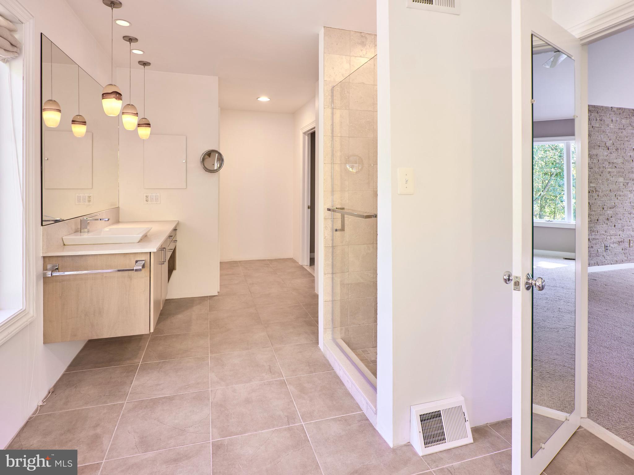 INDIAN SPRINGS - Residential