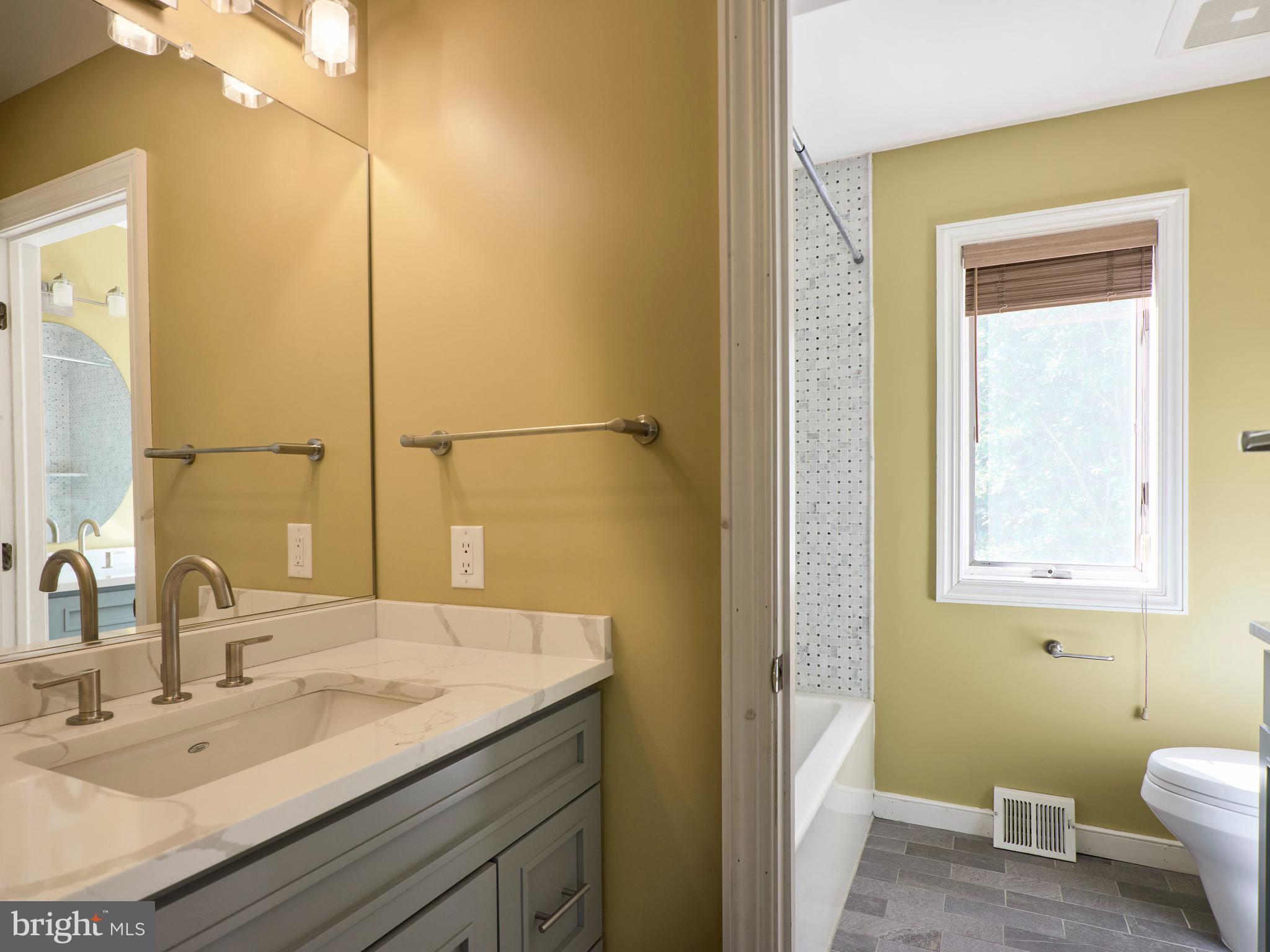 INDIAN SPRINGS - Residential