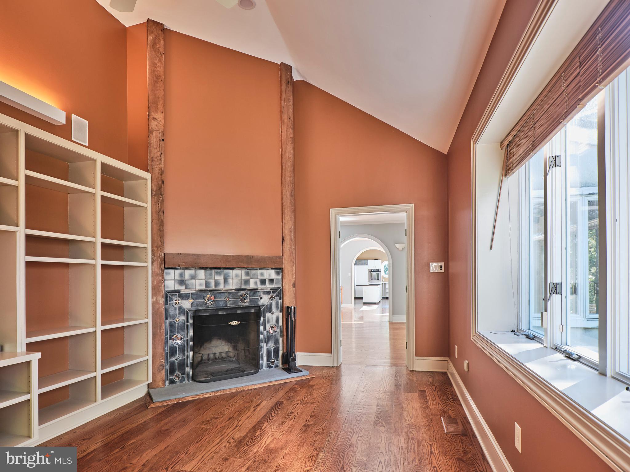 INDIAN SPRINGS - Residential