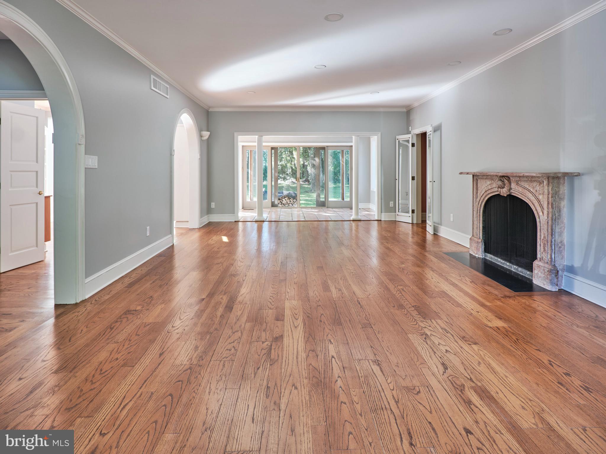 INDIAN SPRINGS - Residential