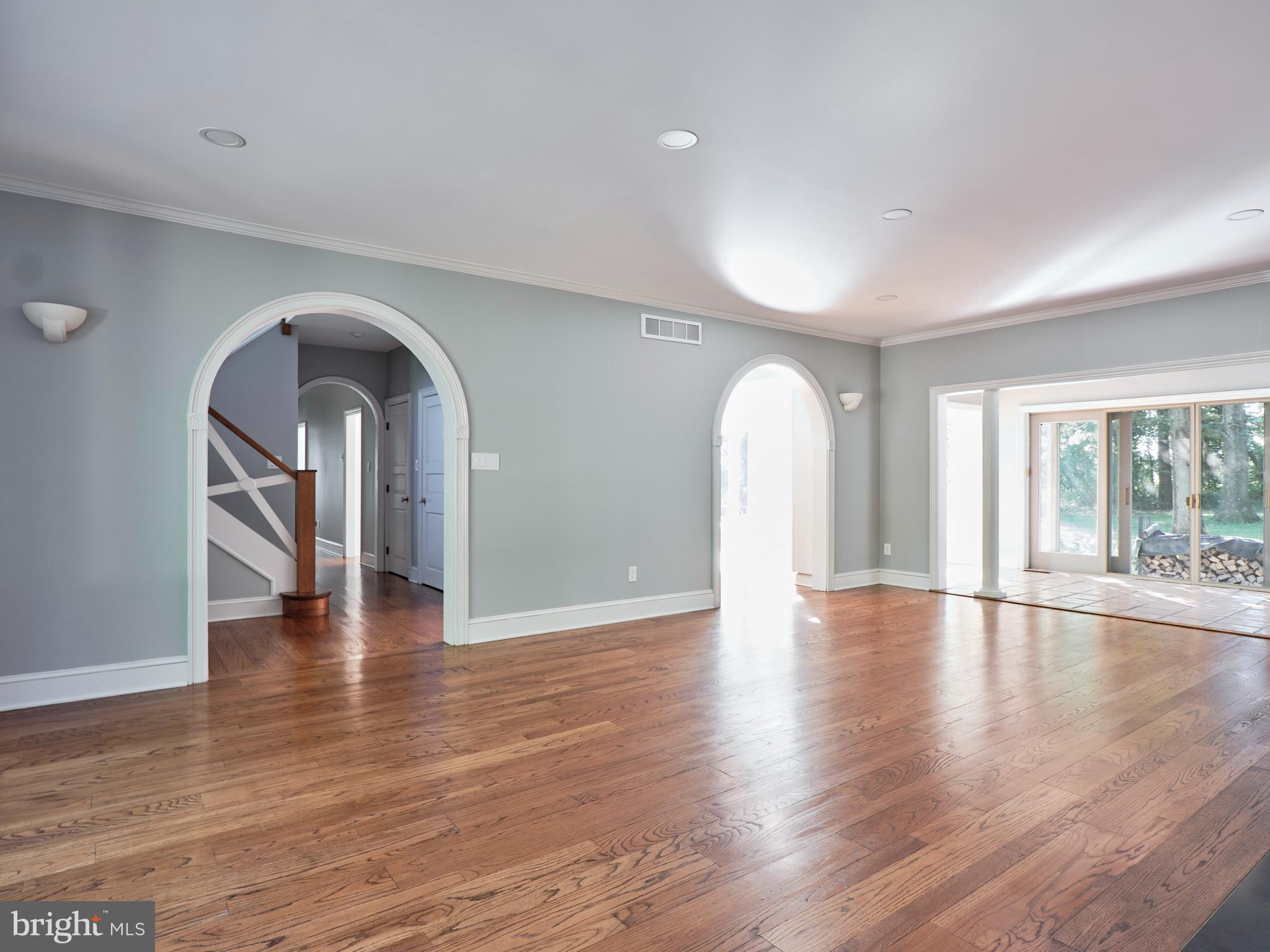 INDIAN SPRINGS - Residential