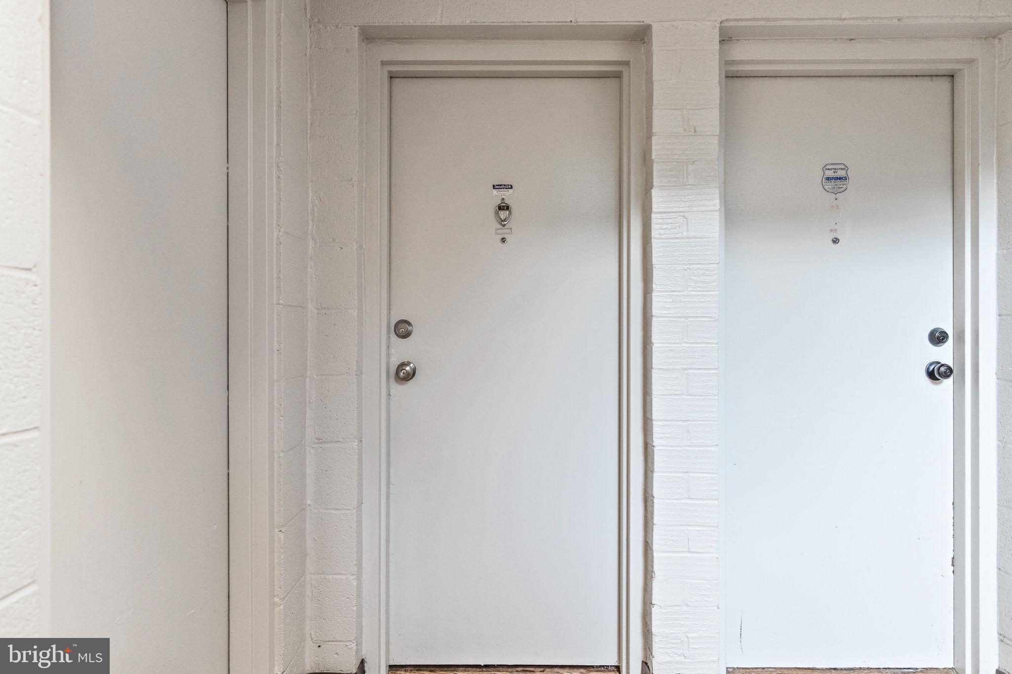 CARROLLAN GARDENS - Residential Lease