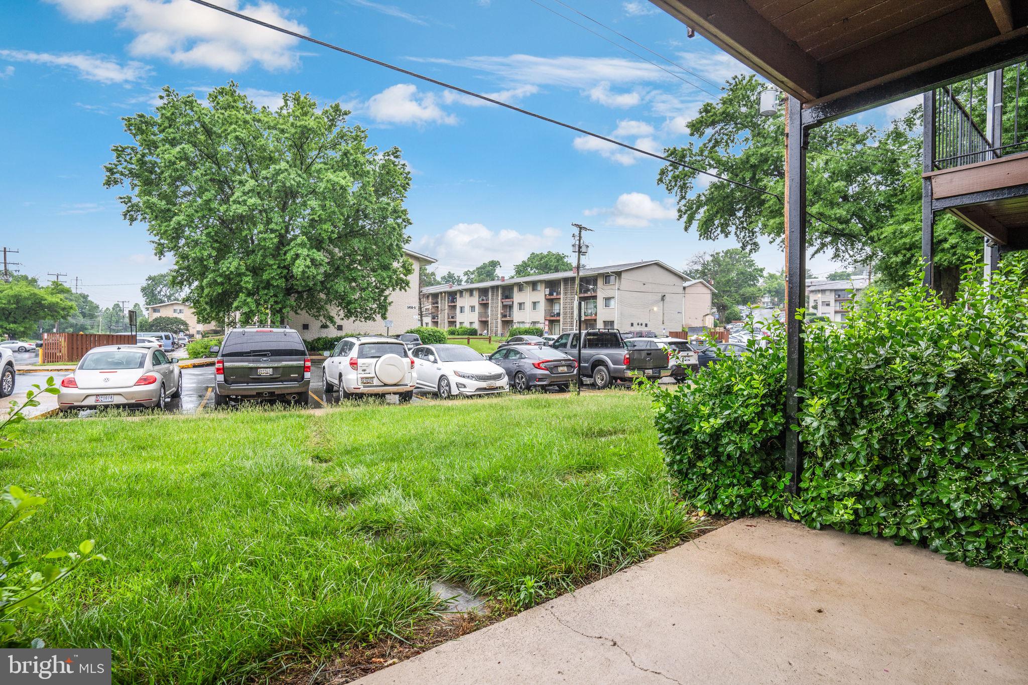 CARROLLAN GARDENS - Residential Lease