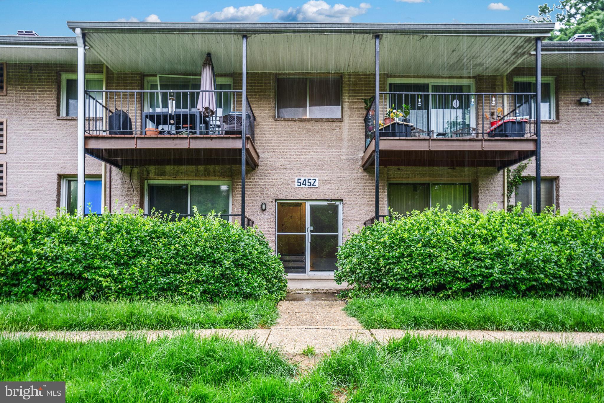 CARROLLAN GARDENS - Residential Lease