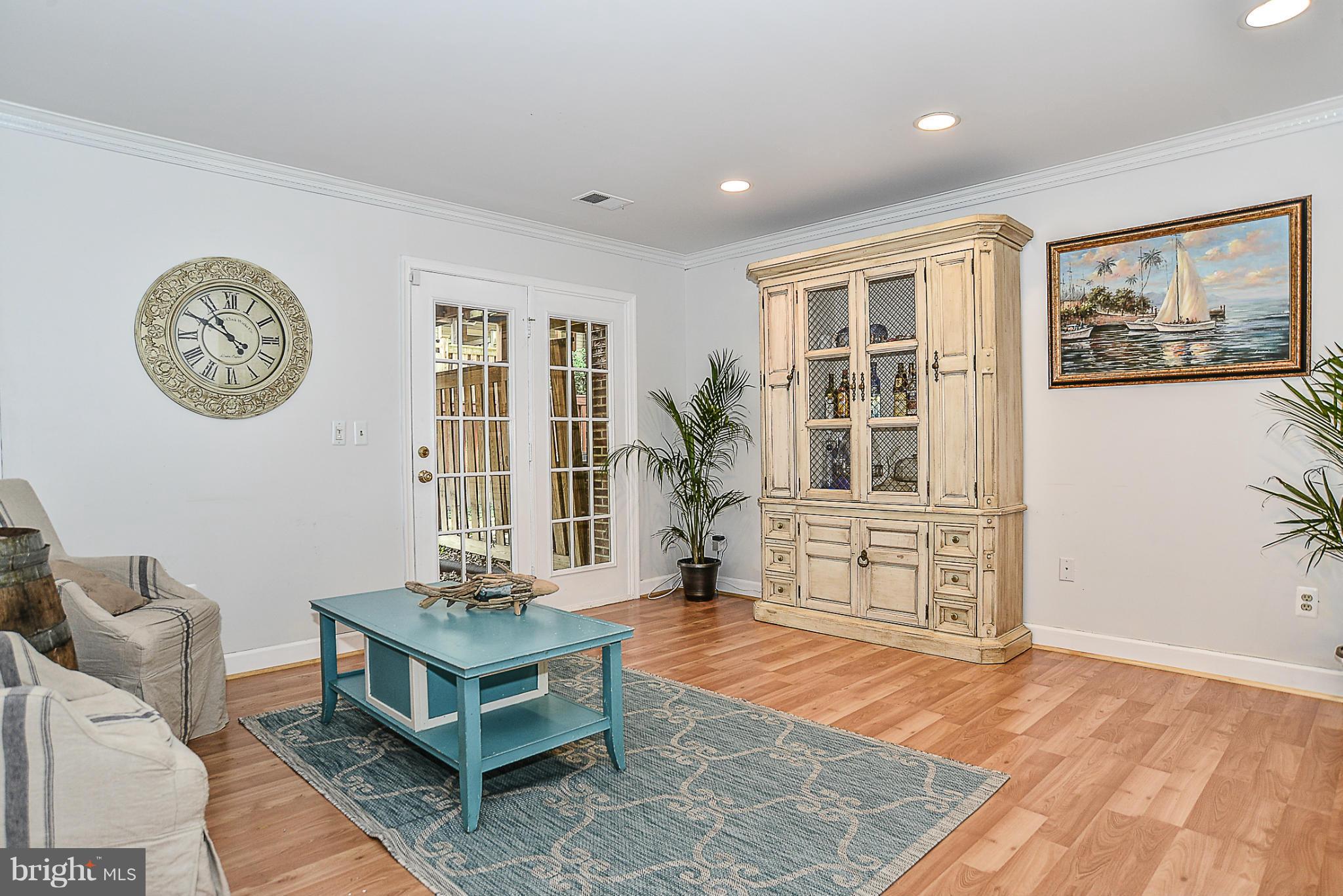 PENDERBROOK - Residential