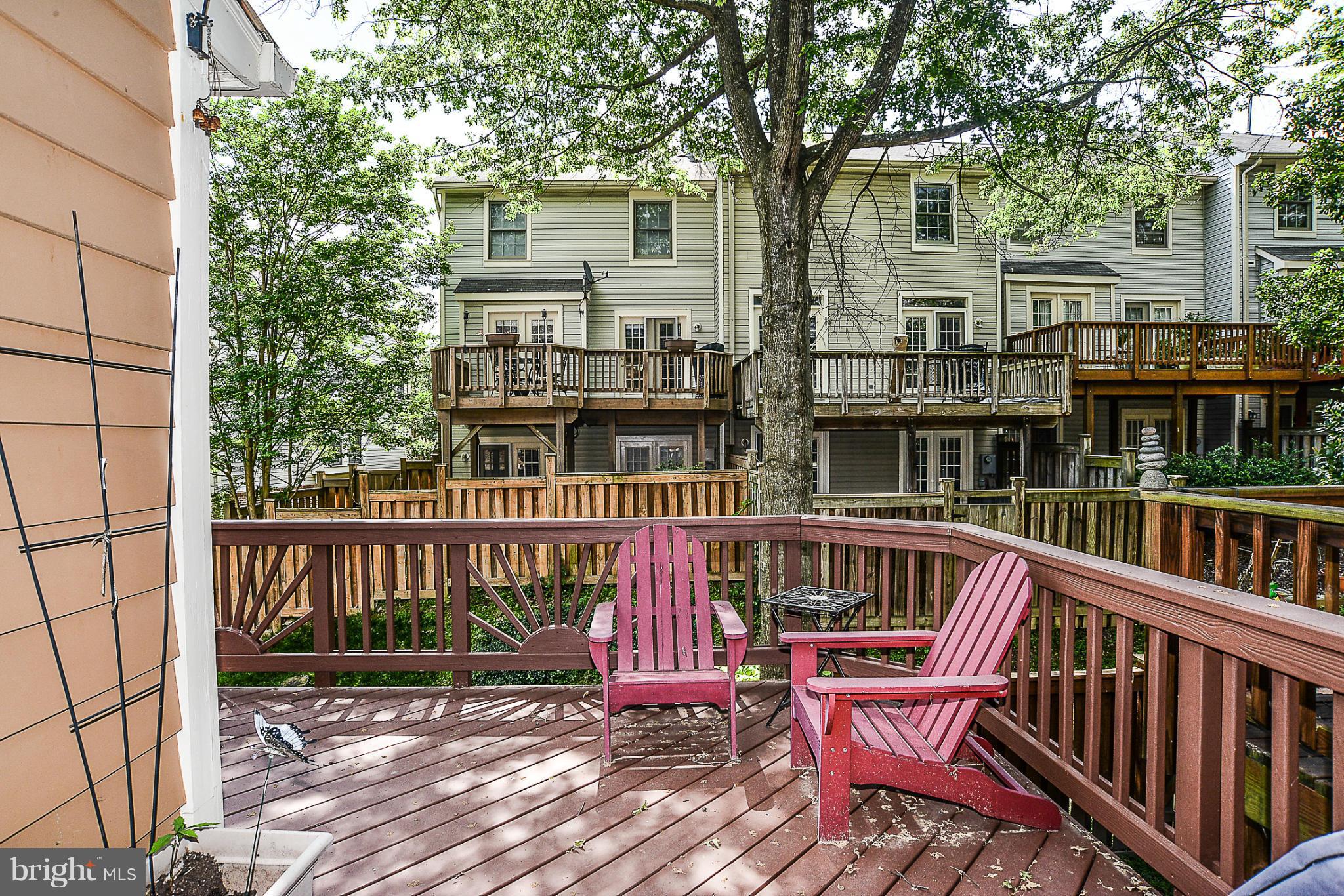 PENDERBROOK - Residential