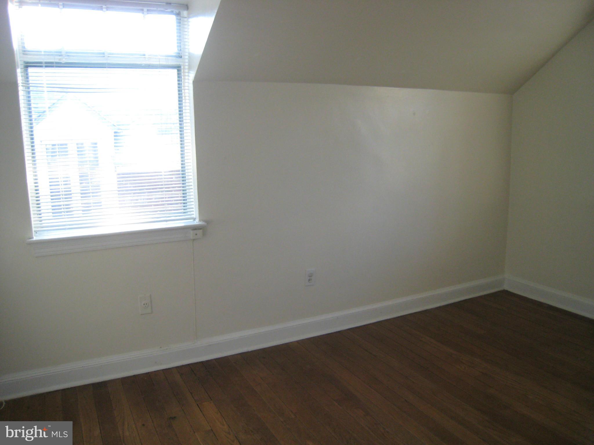OLD TOWN - Residential Lease