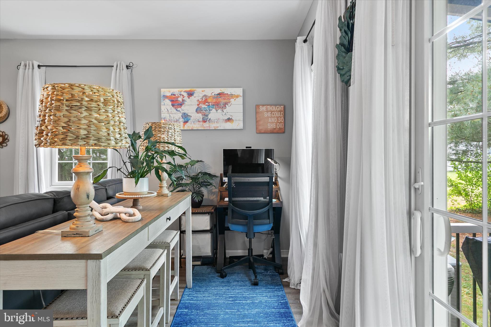 ADMIRALS QUARTERS - Residential