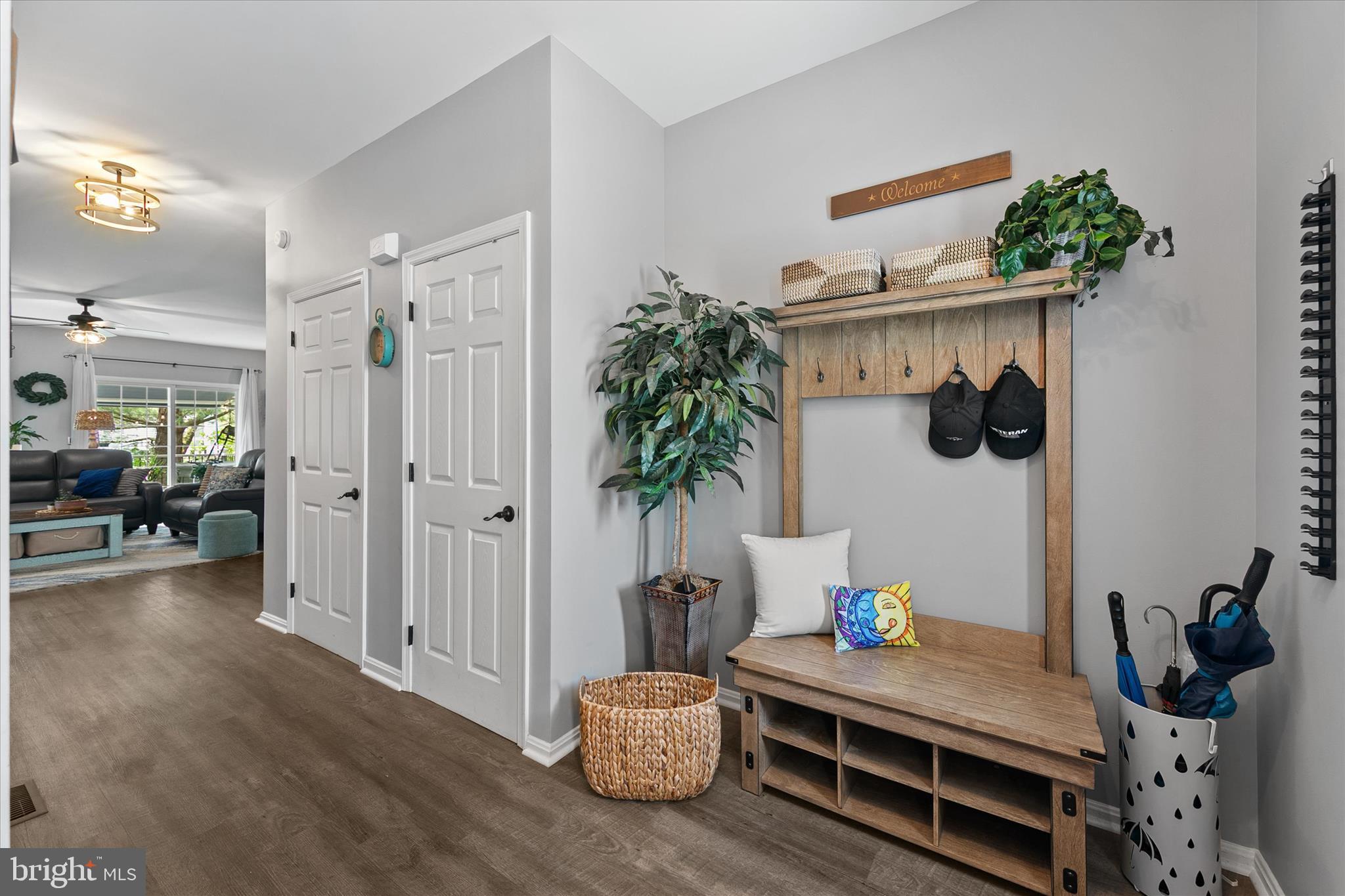 ADMIRALS QUARTERS - Residential