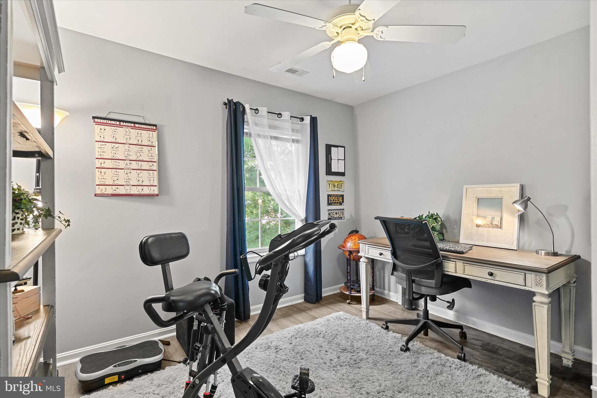 ADMIRALS QUARTERS - Residential