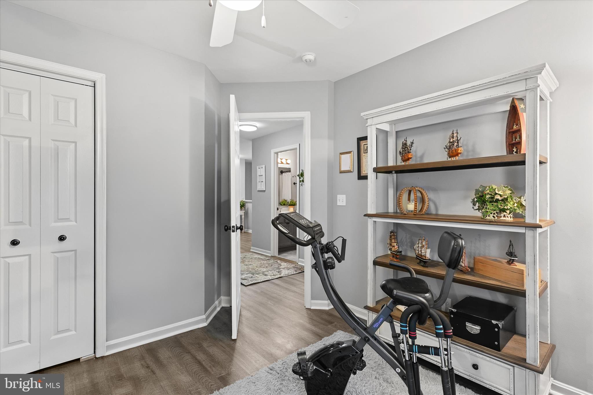 ADMIRALS QUARTERS - Residential