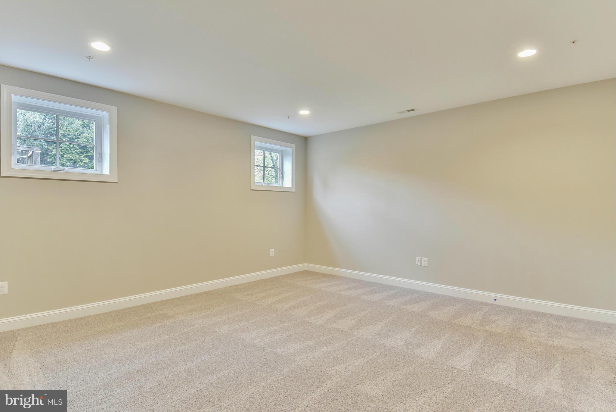 ALTA VISTA GARDENS - Residential