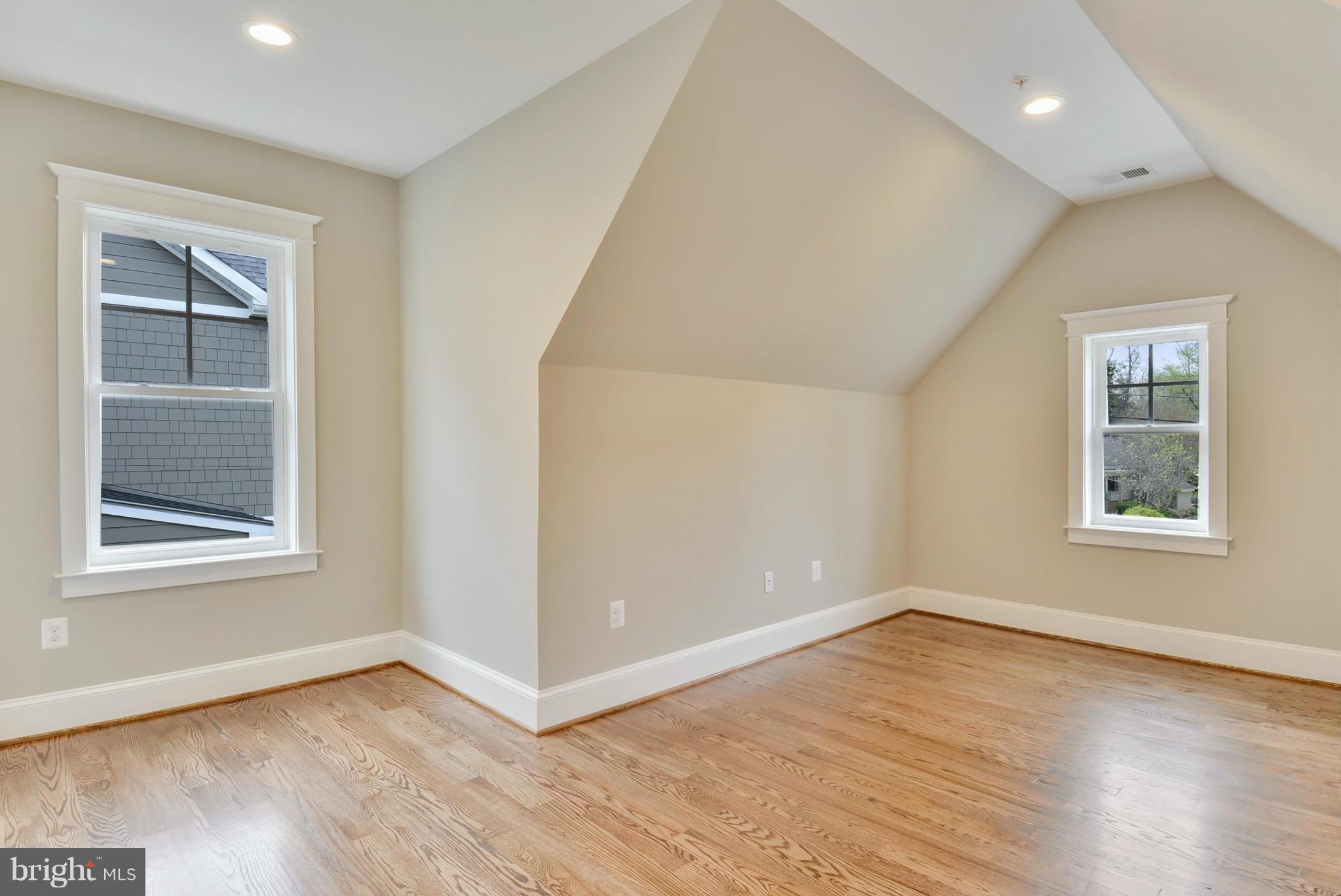 ALTA VISTA GARDENS - Residential