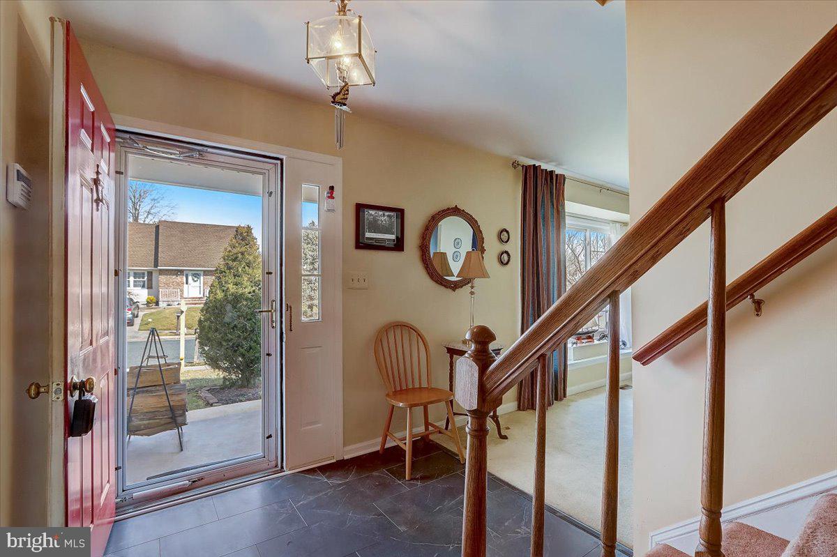 PERRY HALL - Residential