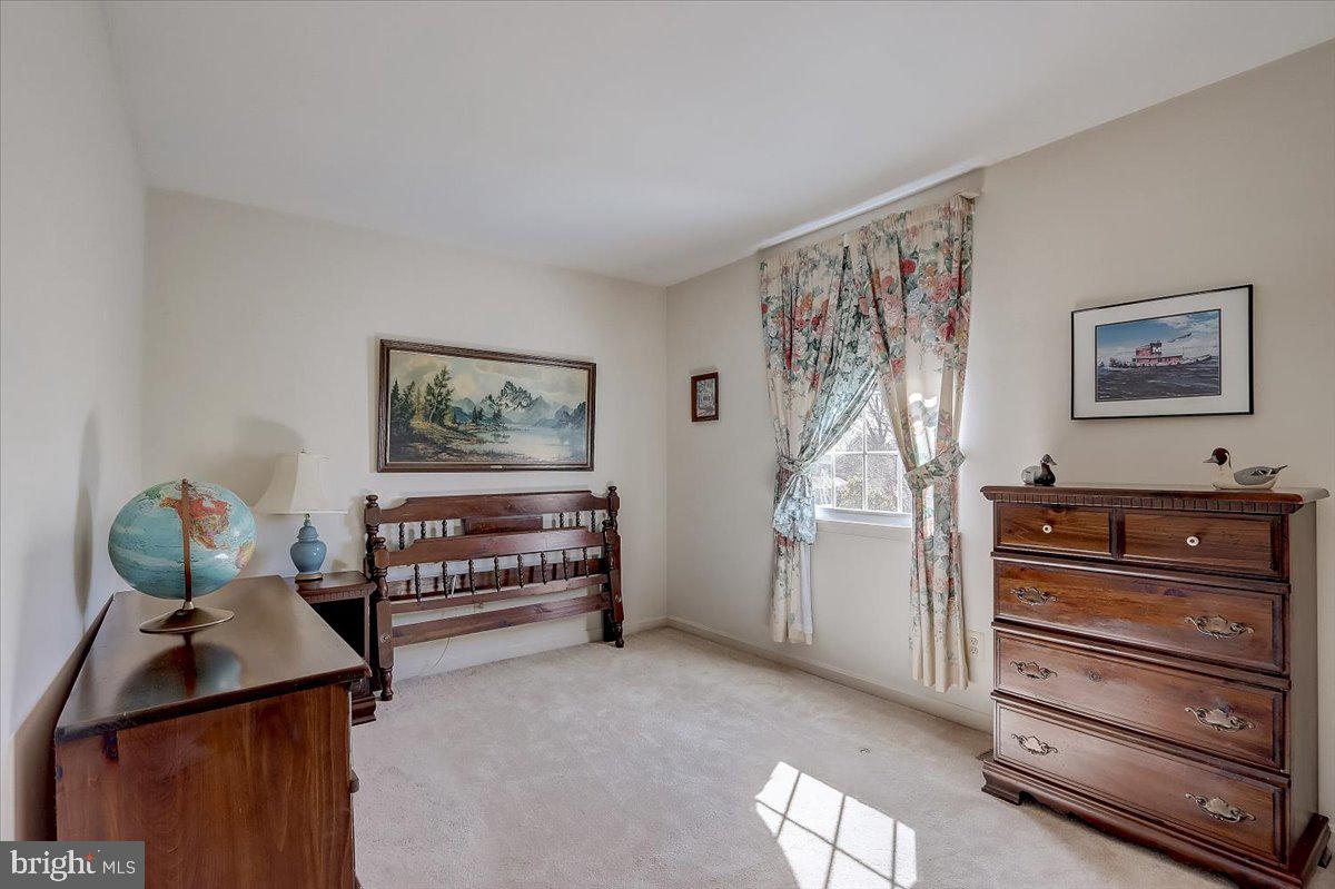 PERRY HALL - Residential