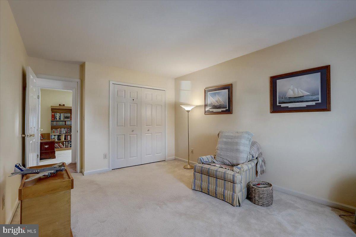 PERRY HALL - Residential