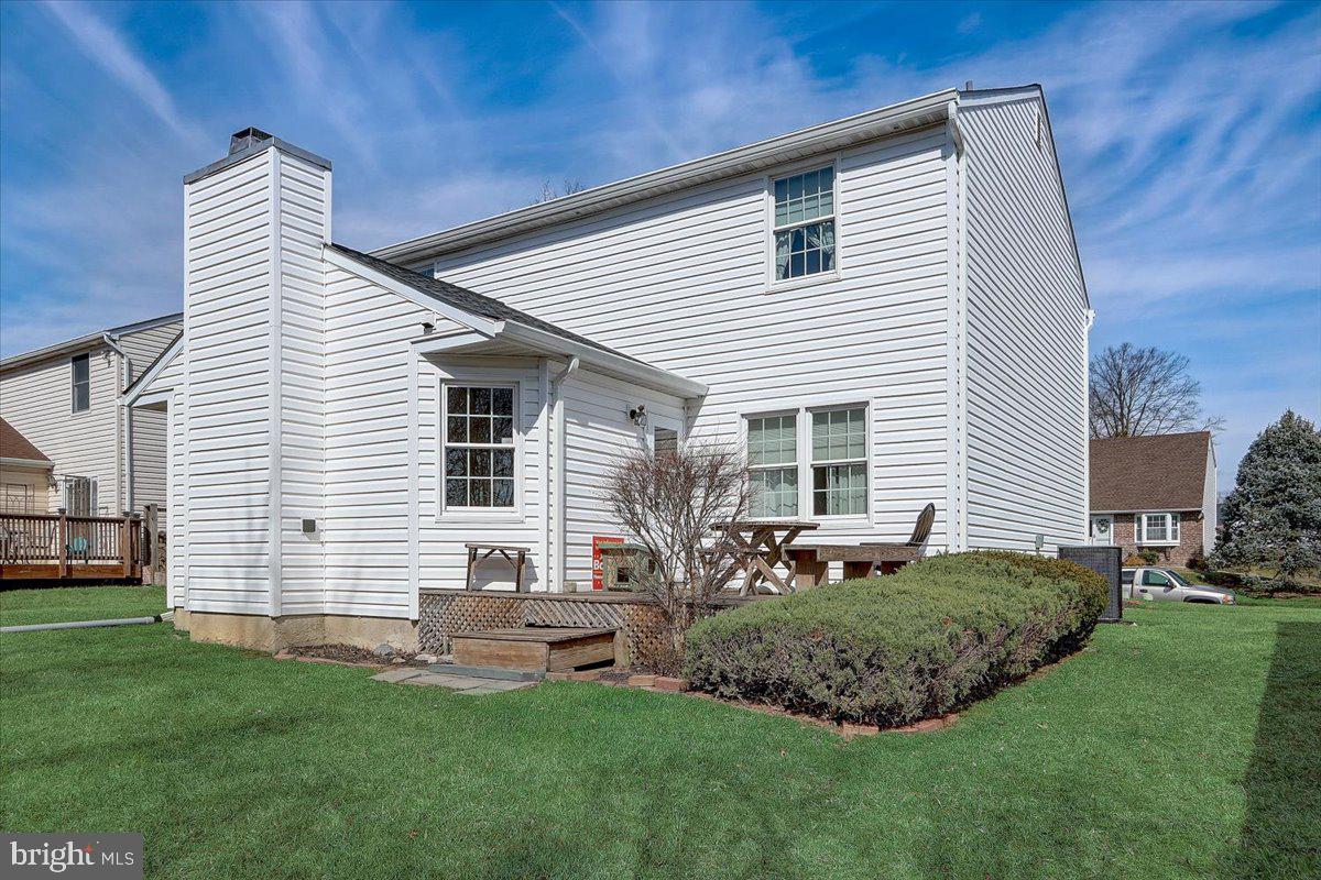 PERRY HALL - Residential