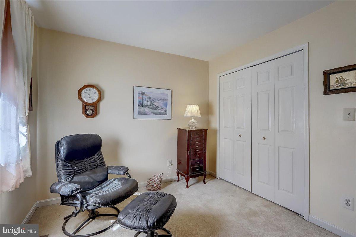 PERRY HALL - Residential