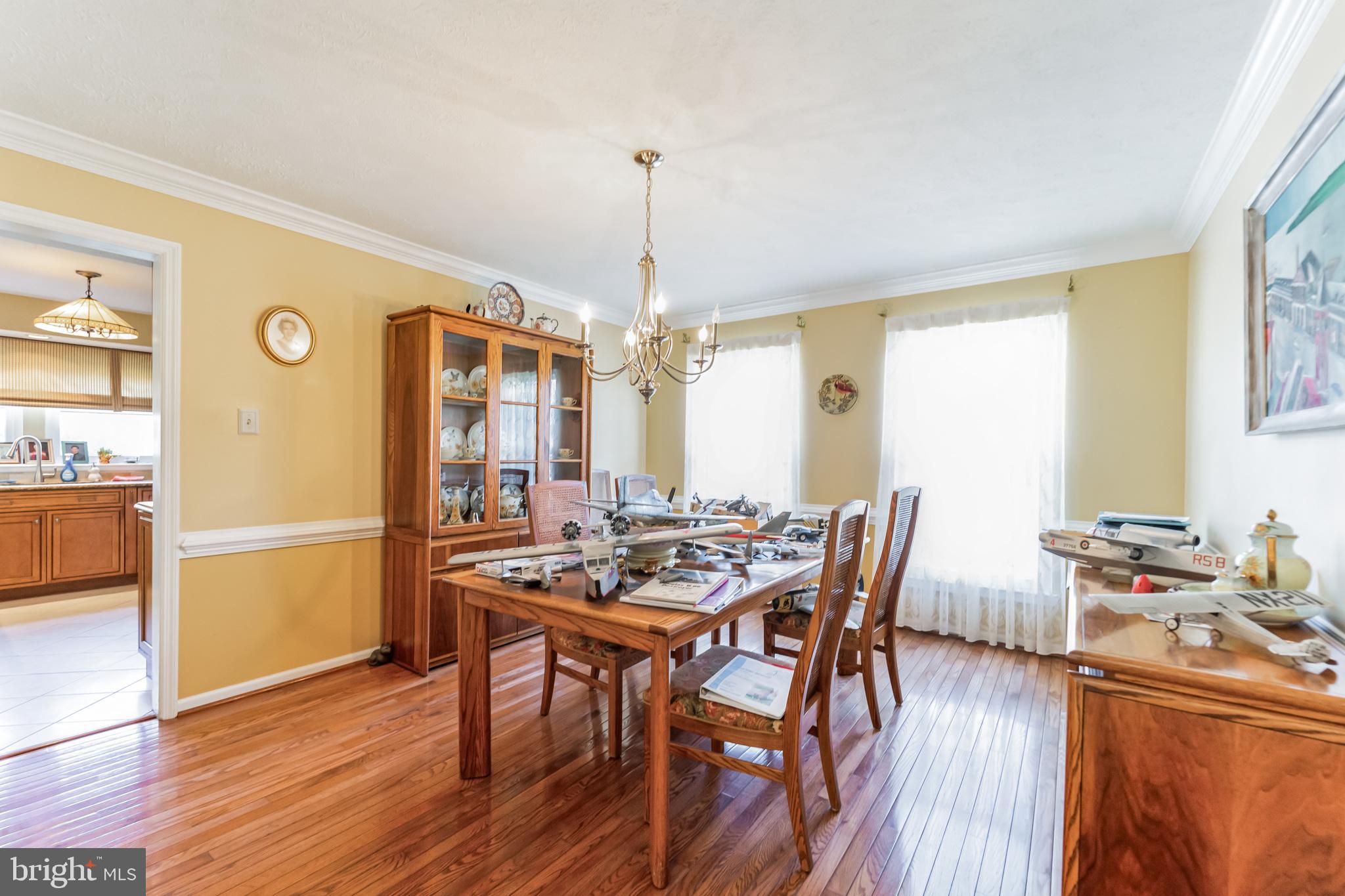 SPRINGFIELD MANOR - Residential