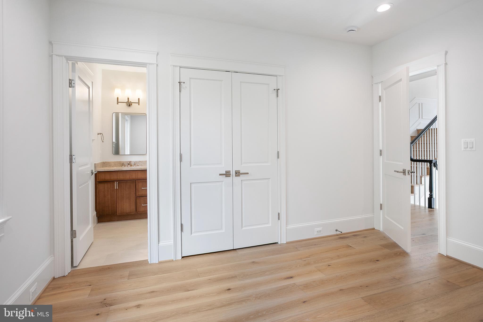 ASHTON HEIGHTS - Residential