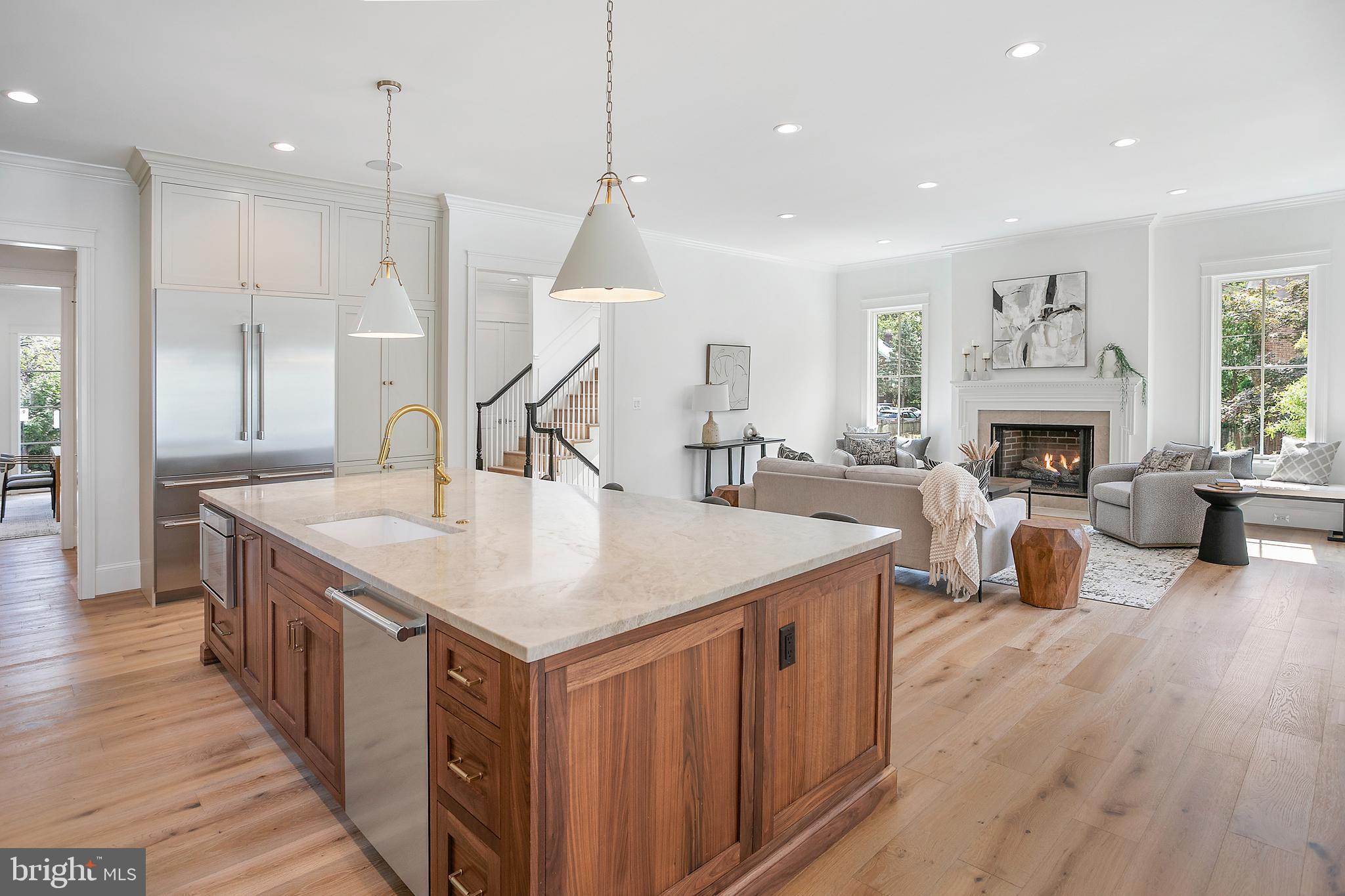 ASHTON HEIGHTS - Residential