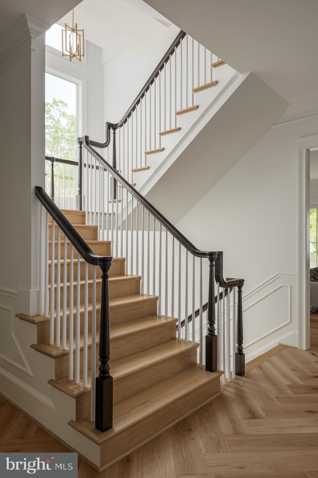 ASHTON HEIGHTS - Residential