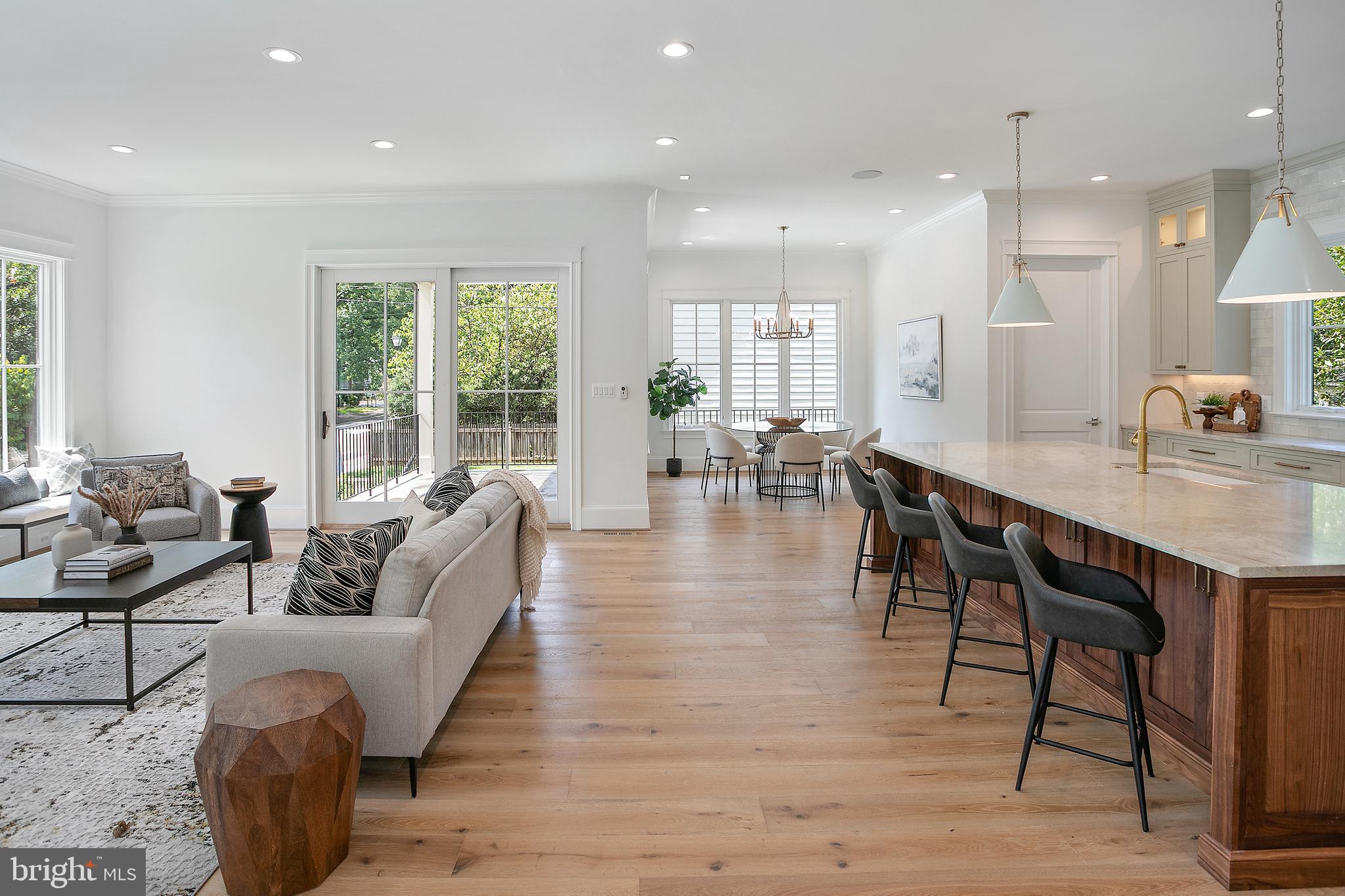 ASHTON HEIGHTS - Residential