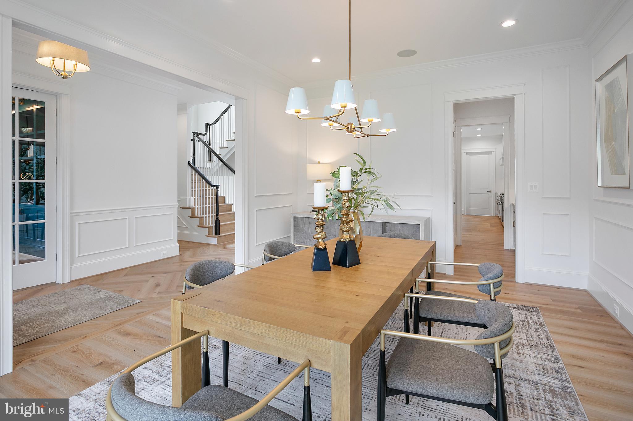 ASHTON HEIGHTS - Residential