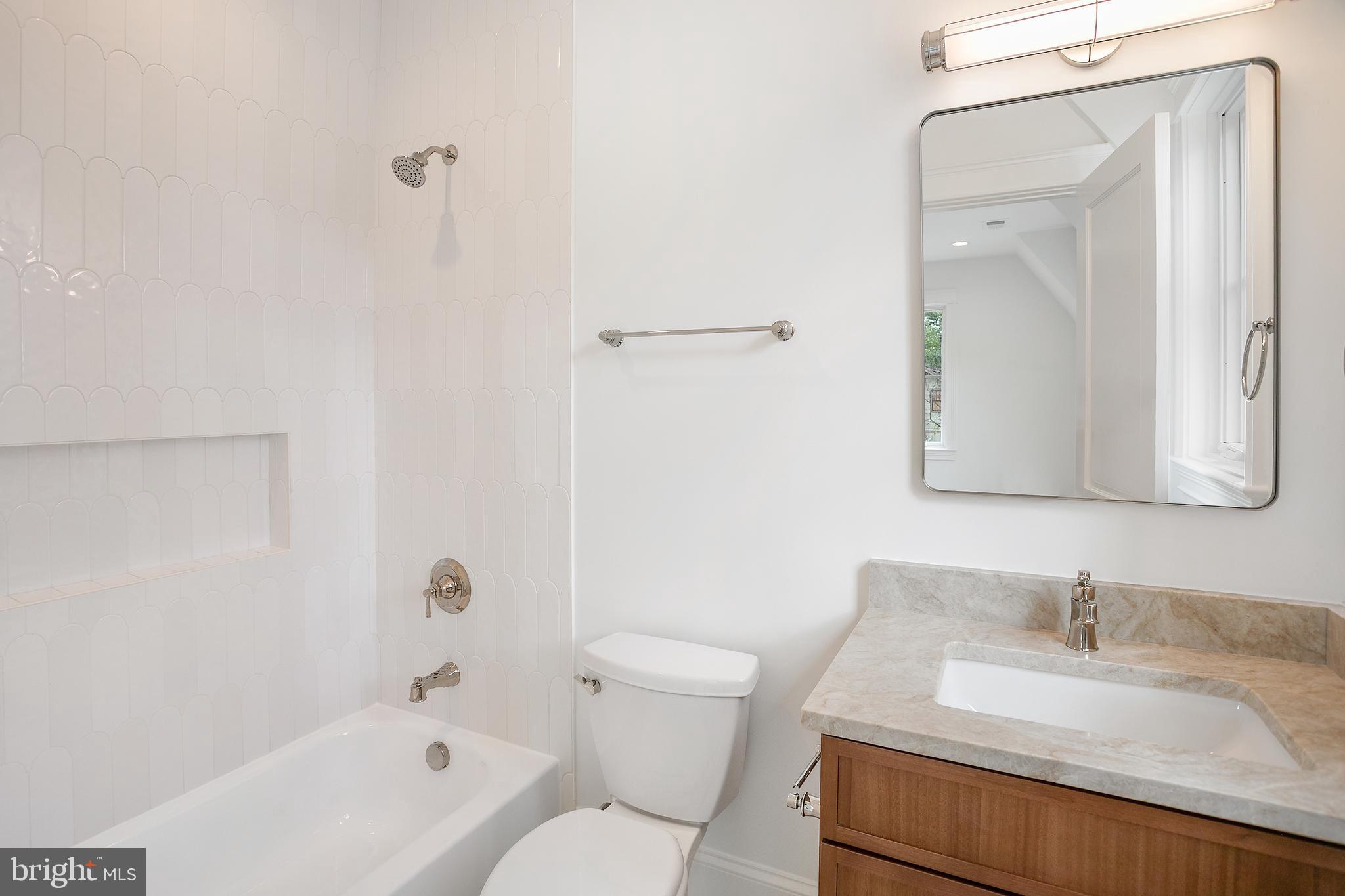 ASHTON HEIGHTS - Residential