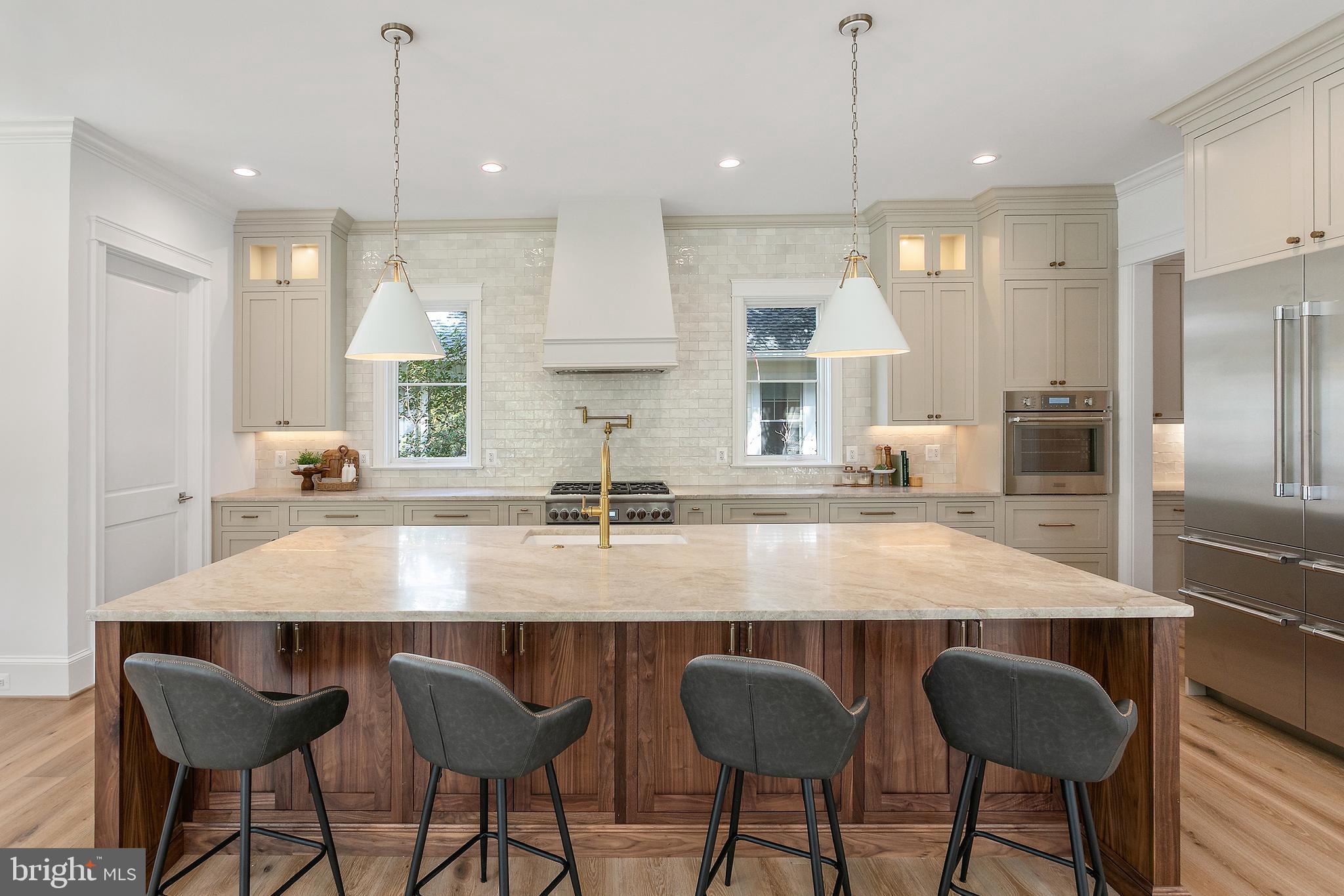 ASHTON HEIGHTS - Residential