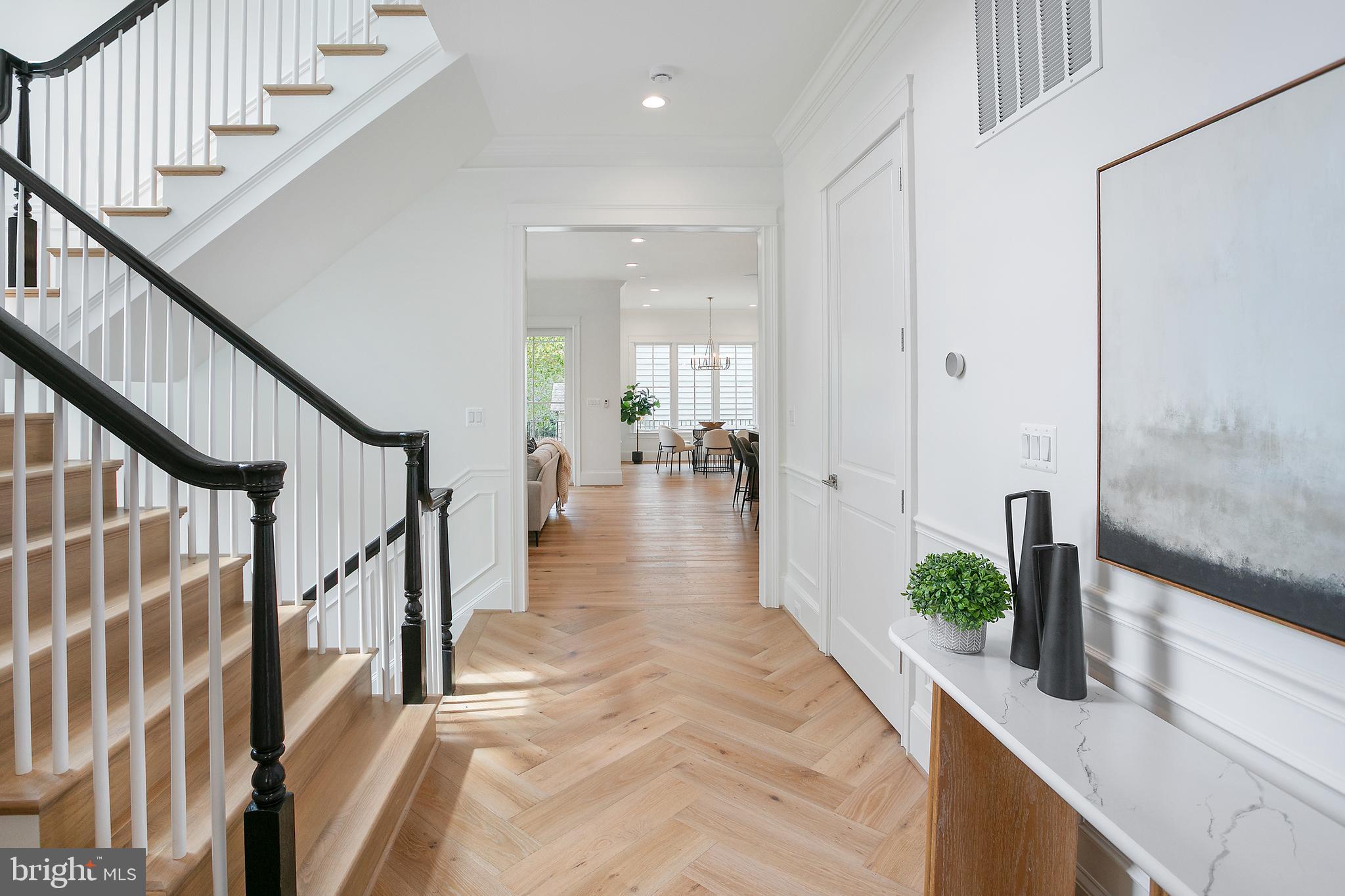 ASHTON HEIGHTS - Residential