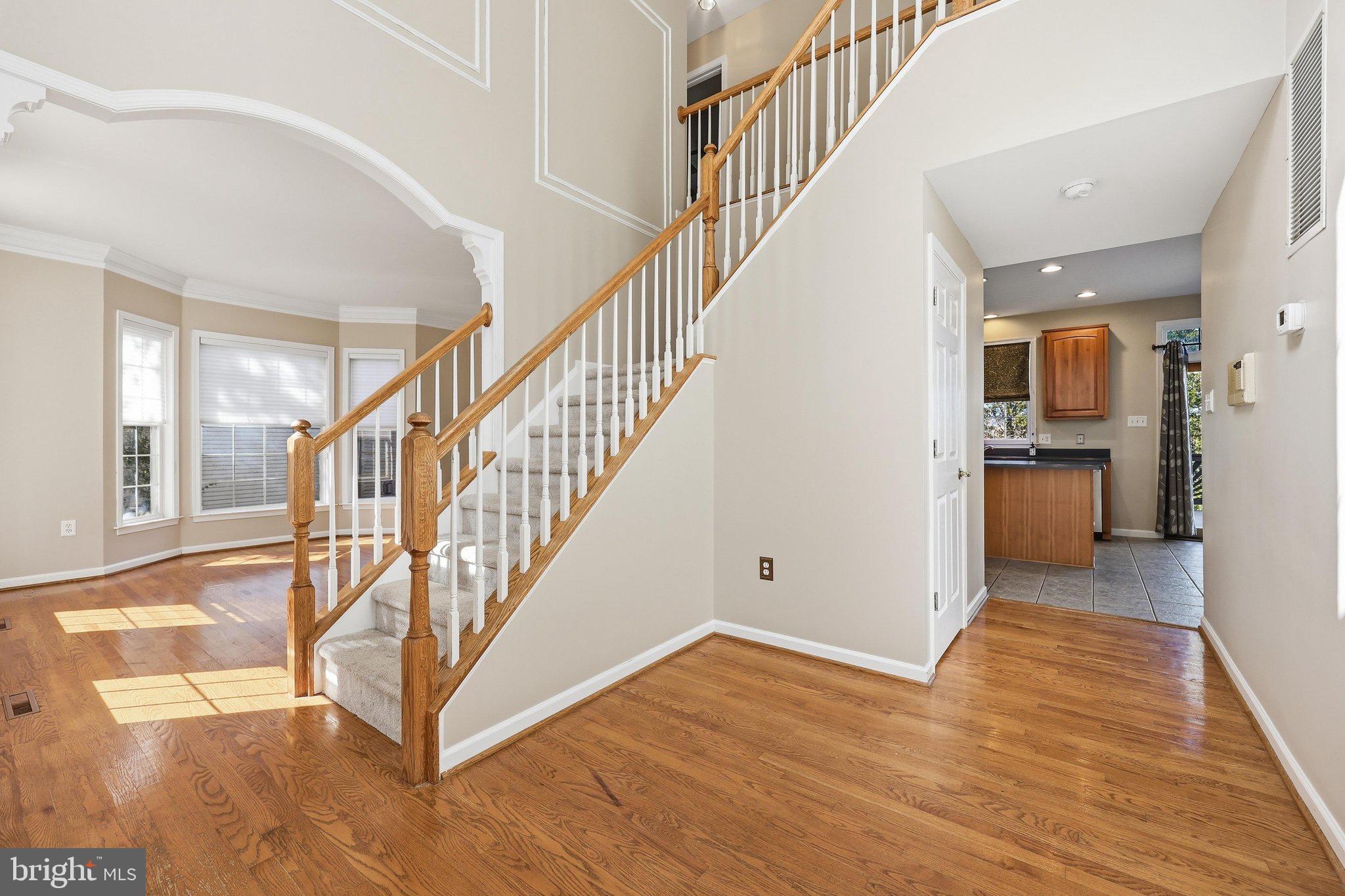 200 WHITE FERRY COURT