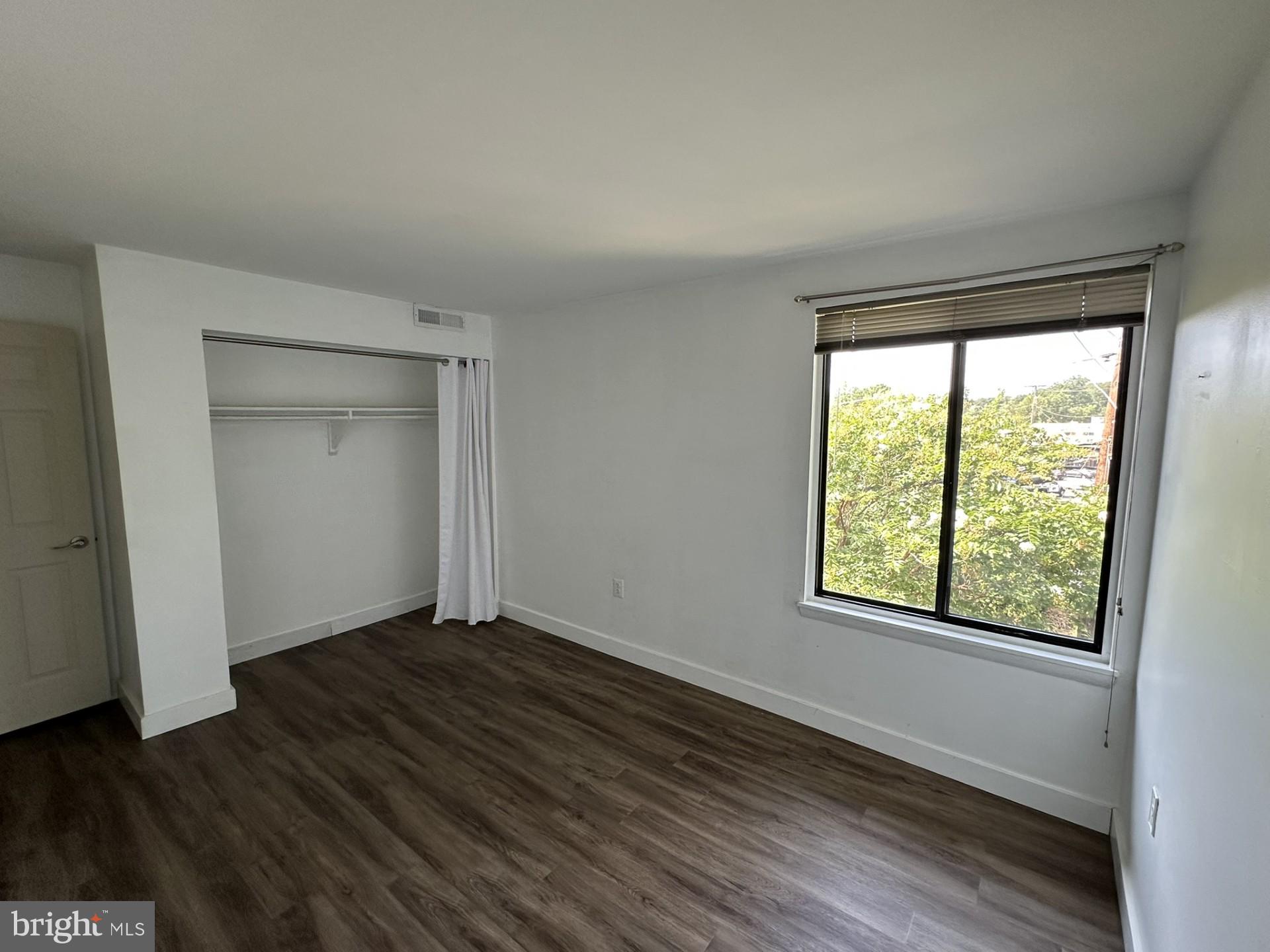 FAIRFIELD COMMONS - Residential Lease