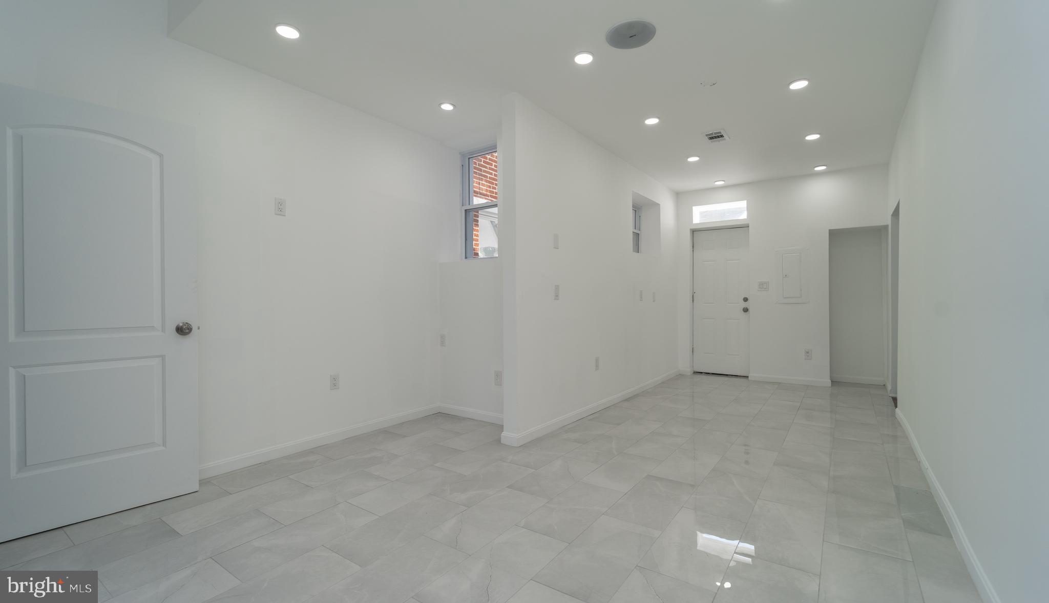 WASHINGTON VILLAGE - Commercial Sale